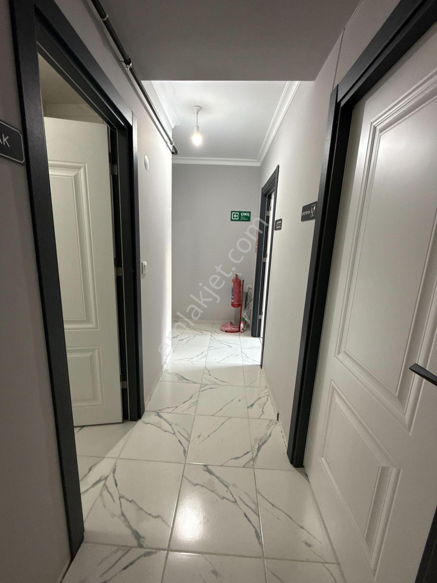 Bahçelievler'de Adliyeye Yakın, 65 M² 2+1 Satılık Ofis - Görsel 19