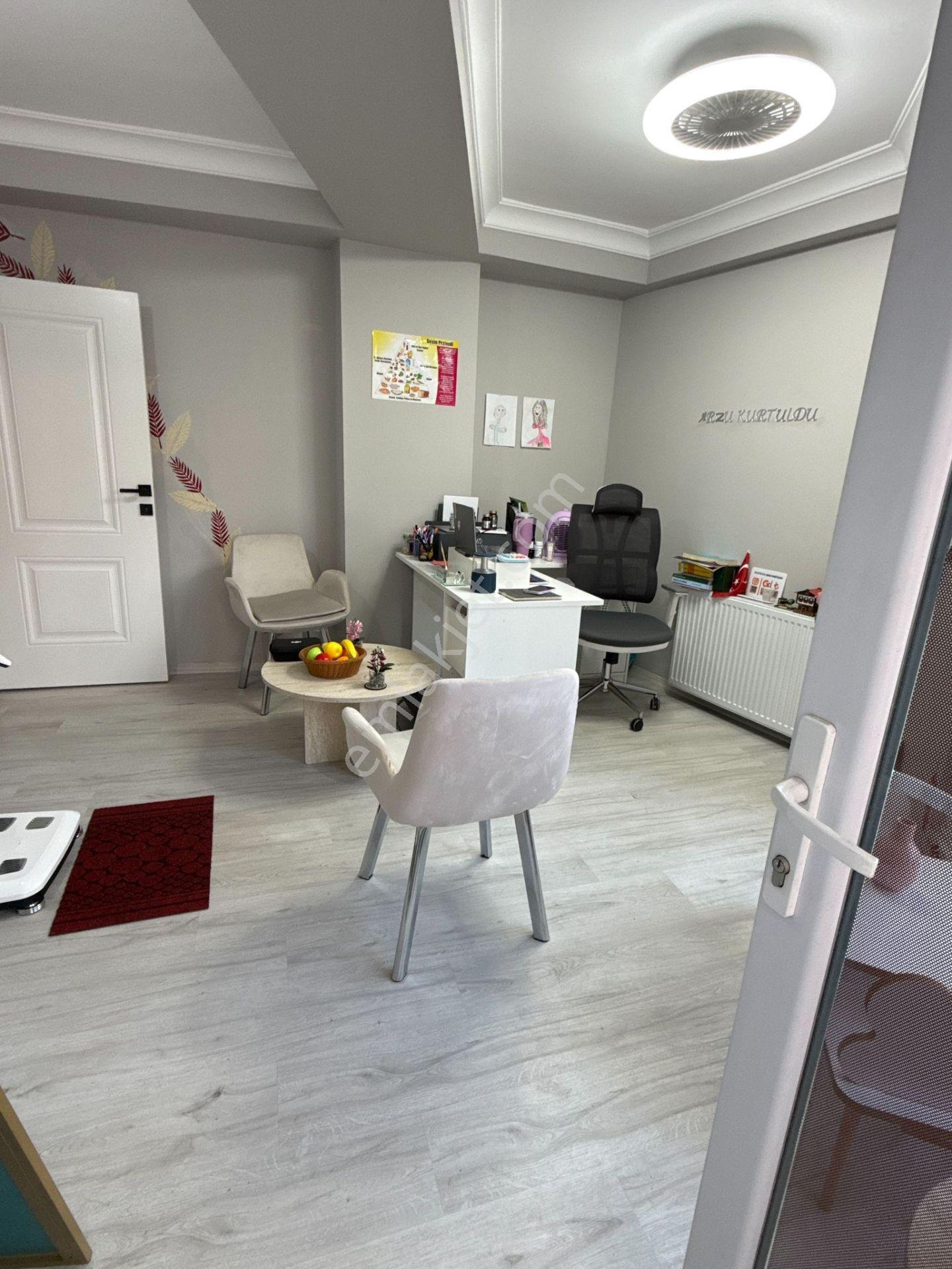 Bahçelievler'de Adliyeye Yakın, 65 M² 2+1 Satılık Ofis - Görsel 7
