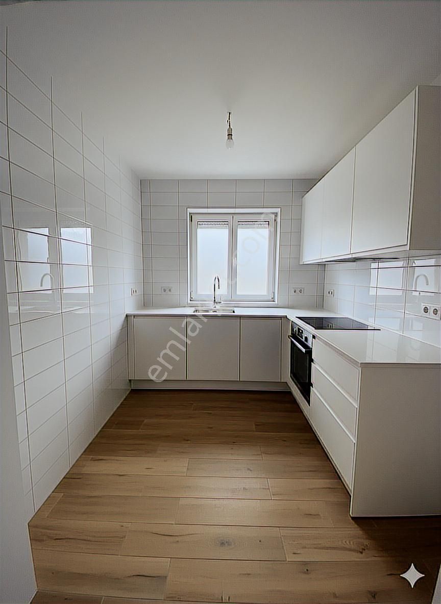 Era Angel'dan Ayvalık Sefa Çamlık'ta Tadilatlı 2+1 Kiralık Daire - Görsel 3