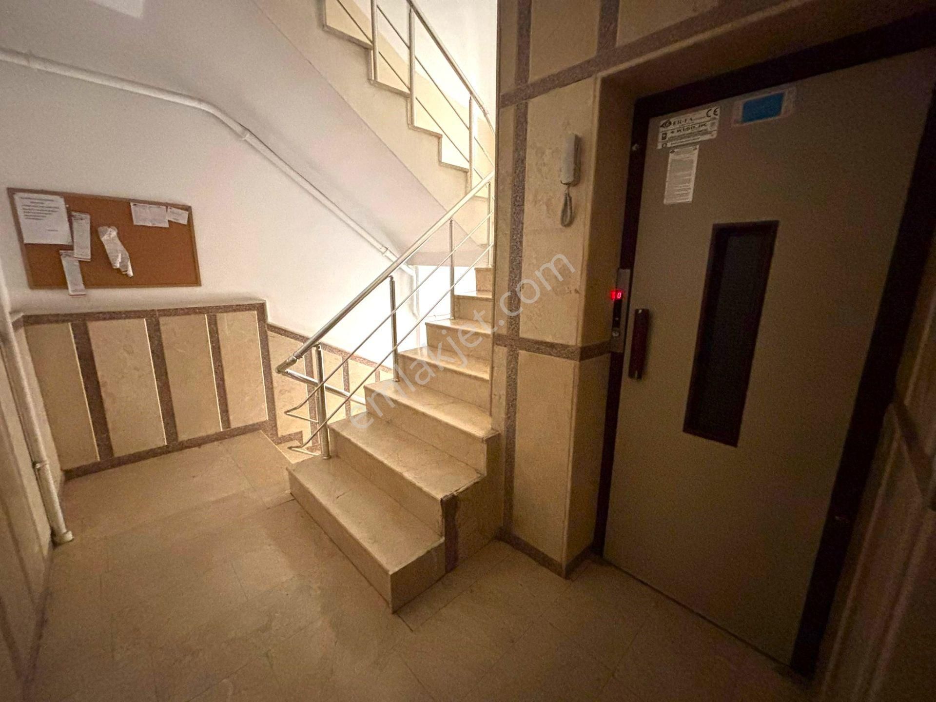 **eryıldız İnşaat'tan**fevzipaşa Mah.güveniş Caddesinde İskanlı 145m2 Lüx 3+1** - Görsel 30