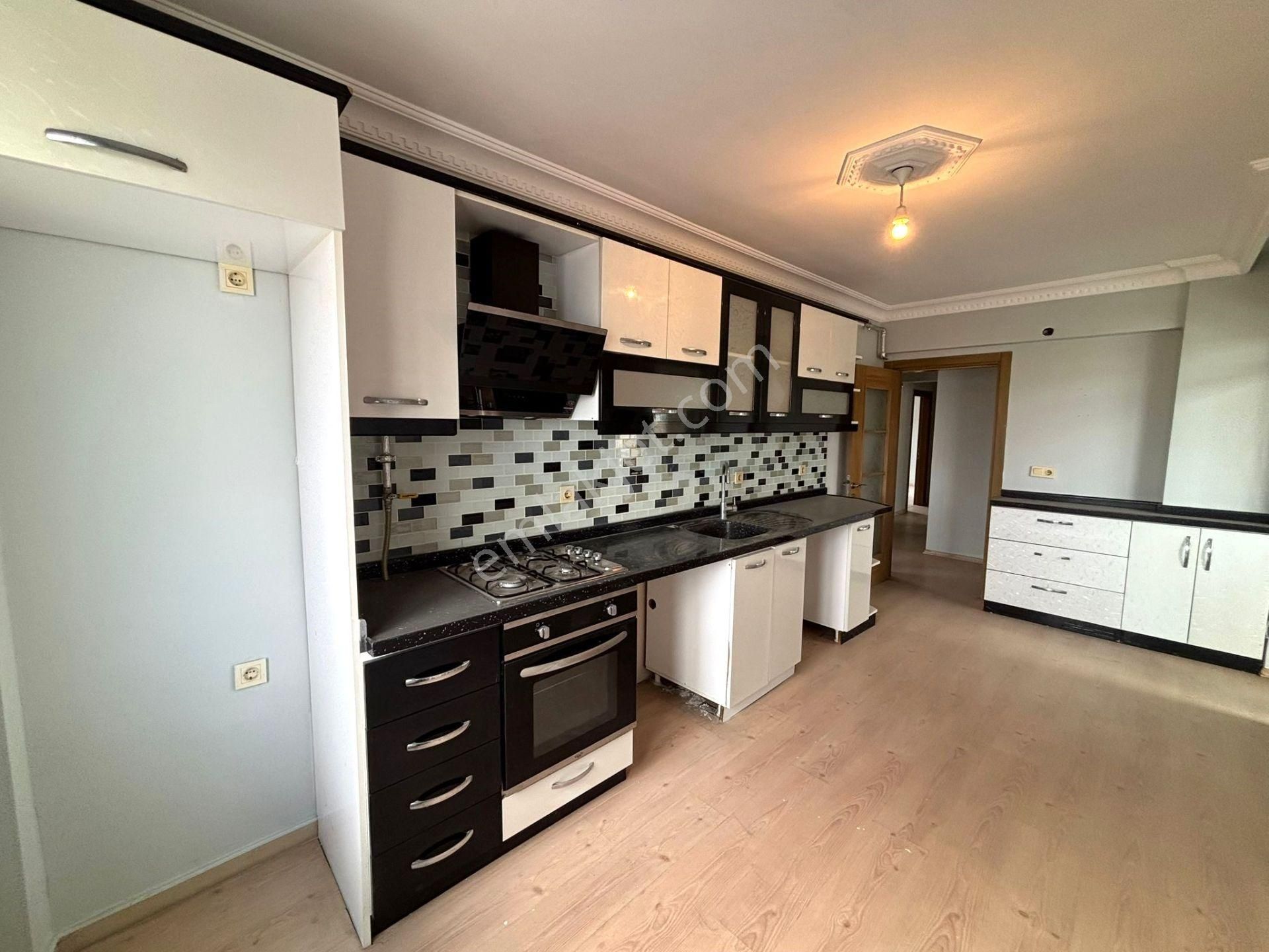 **eryıldız İnşaat'tan**fevzipaşa Mah.güveniş Caddesinde İskanlı 145m2 Lüx 3+1** - Görsel 11