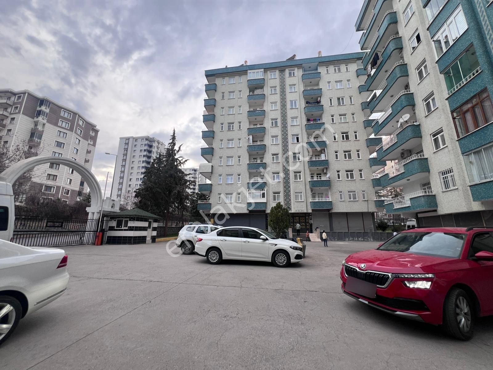 Makro Life Gayrimenkul'den Diclekent Nasır Usta Arkası'nda 3+1 Daire - Görsel 15