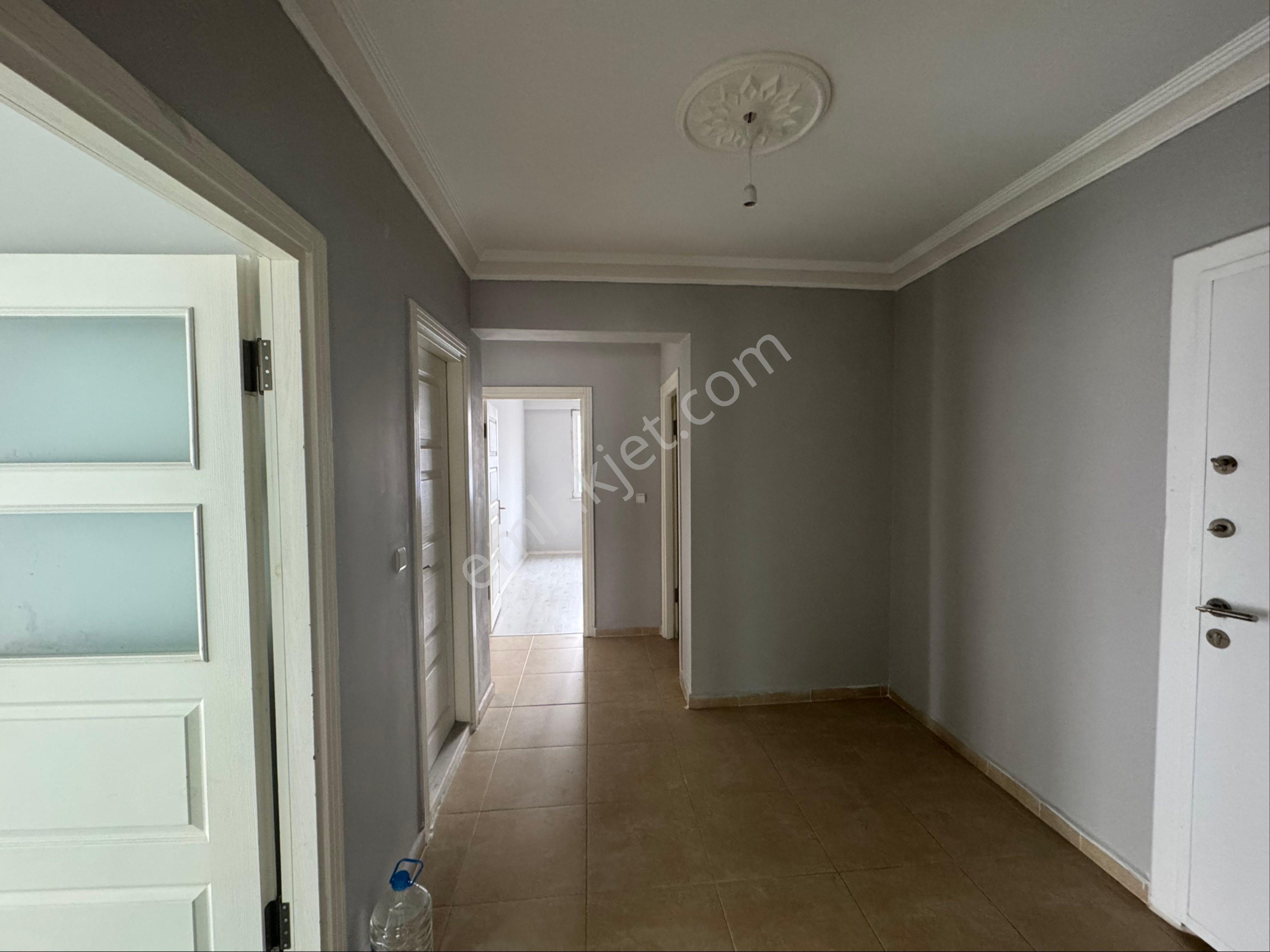 Derebahçe Ünalpark Evleri Kiralık 3+1 Daire - Görsel 23