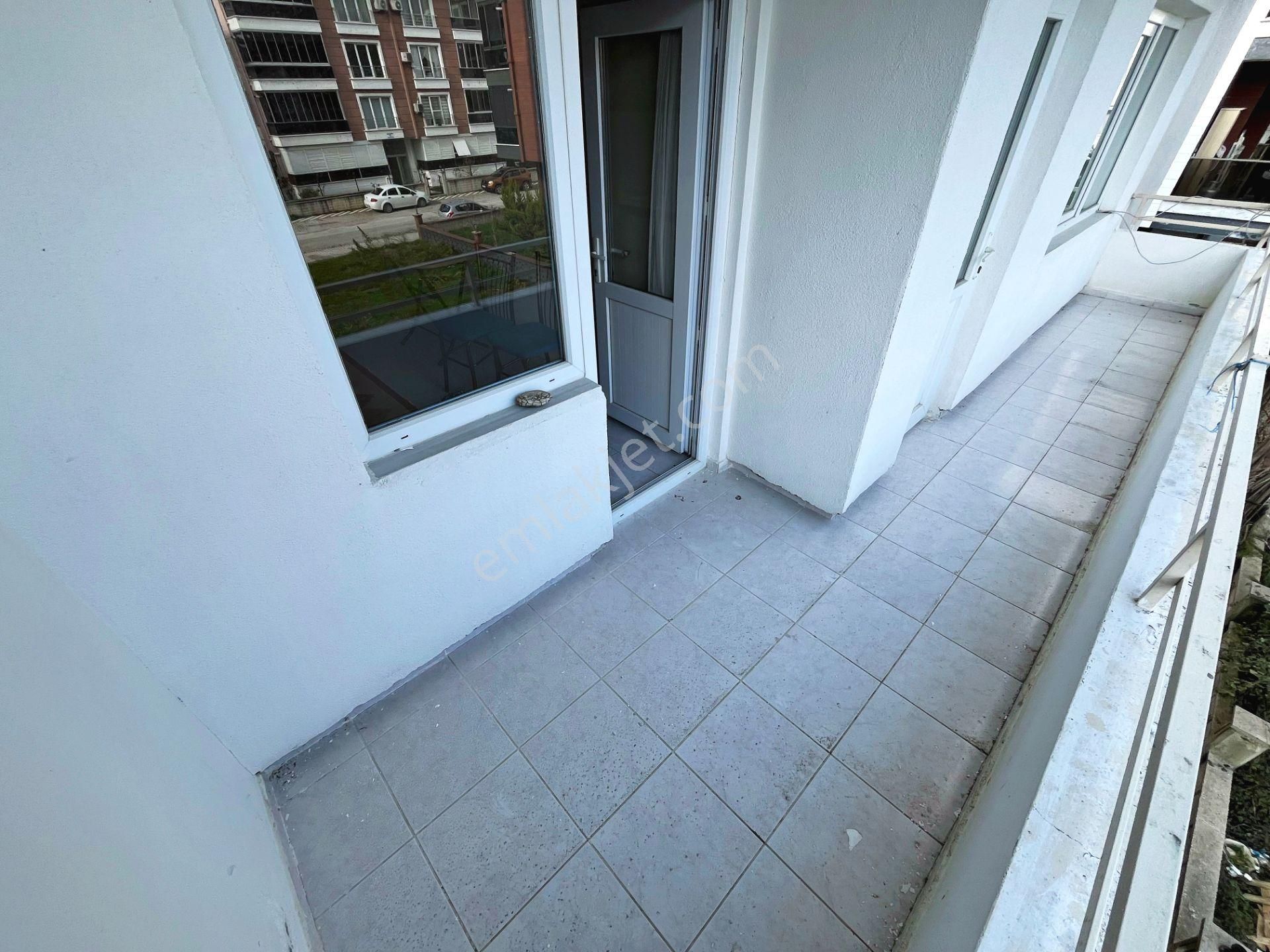 🛑🛑 Aktiften Akçay'da Satılık Denize Yakın Ön Cephe Arakat Geniş Çift Balkonlu 2+1 Daire - Görsel 29