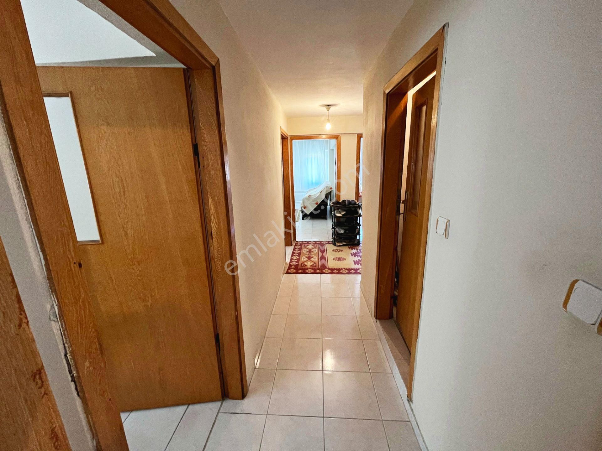 🛑🛑 Aktiften Akçay'da Satılık Denize Yakın Ön Cephe Arakat Geniş Çift Balkonlu 2+1 Daire - Görsel 26