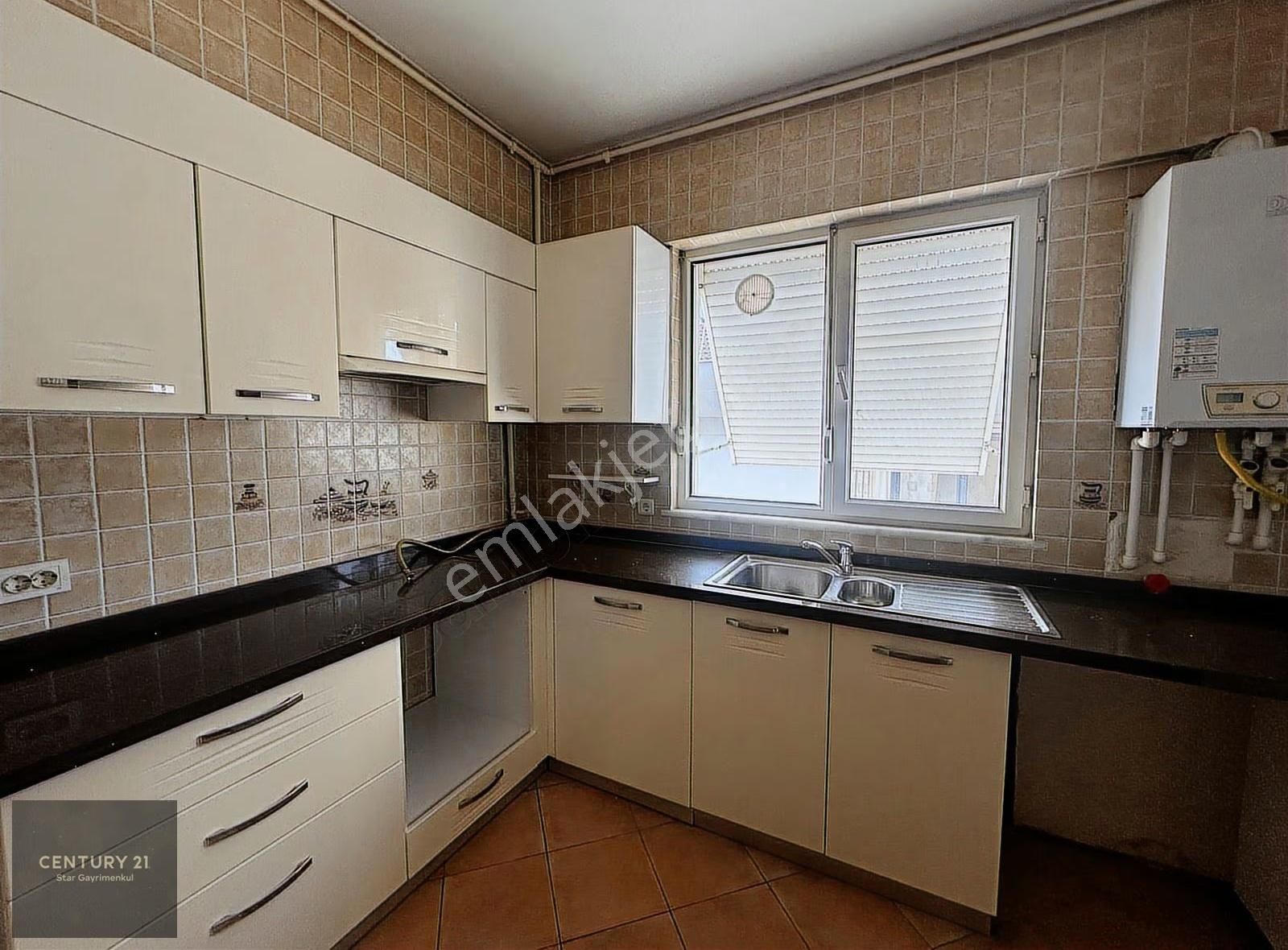 Century21 Star'dan Fenerli Ahmet Sokakta 3+1 Geniş Daire - Görsel 14