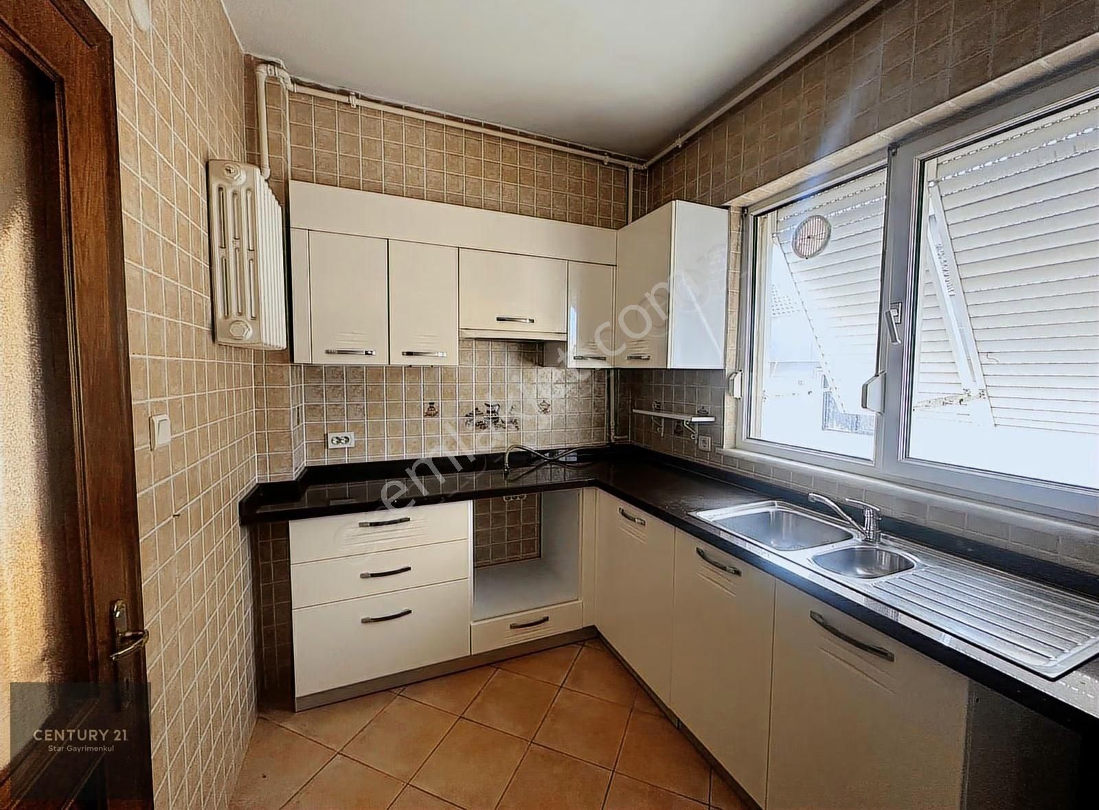 Century21 Star'dan Fenerli Ahmet Sokakta 3+1 Geniş Daire - Görsel 15