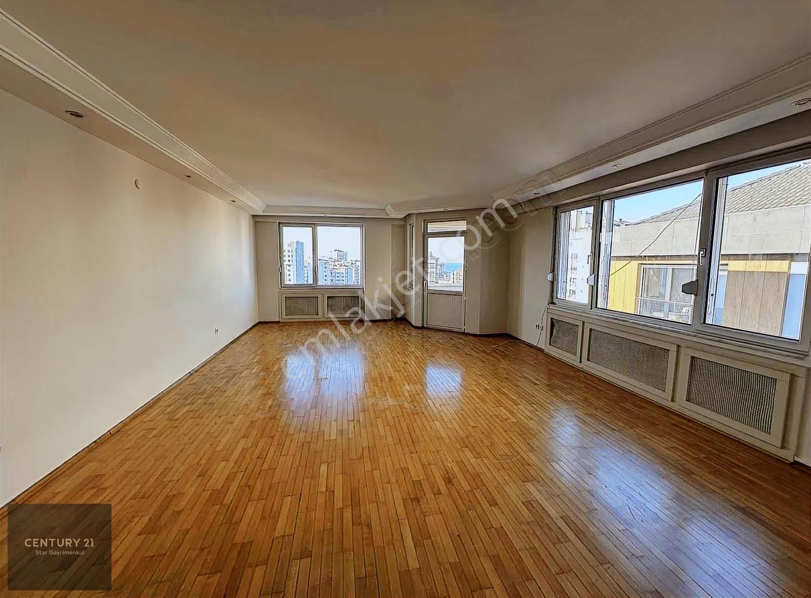 Century21 Star'dan Fenerli Ahmet Sokakta 3+1 Geniş Daire - Görsel 16