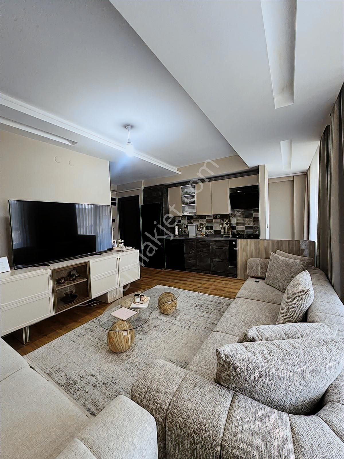Batı Çıkışına Yakın Güvenlikli Havuzlu Sitede 2 + 1 Daire - Görsel 18