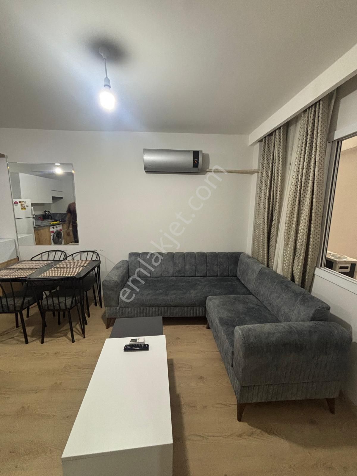 Beyazevler Mahallesi Kafeler Caddesinde 1+1 Eşyalı Kiralık Daire - Görsel 2