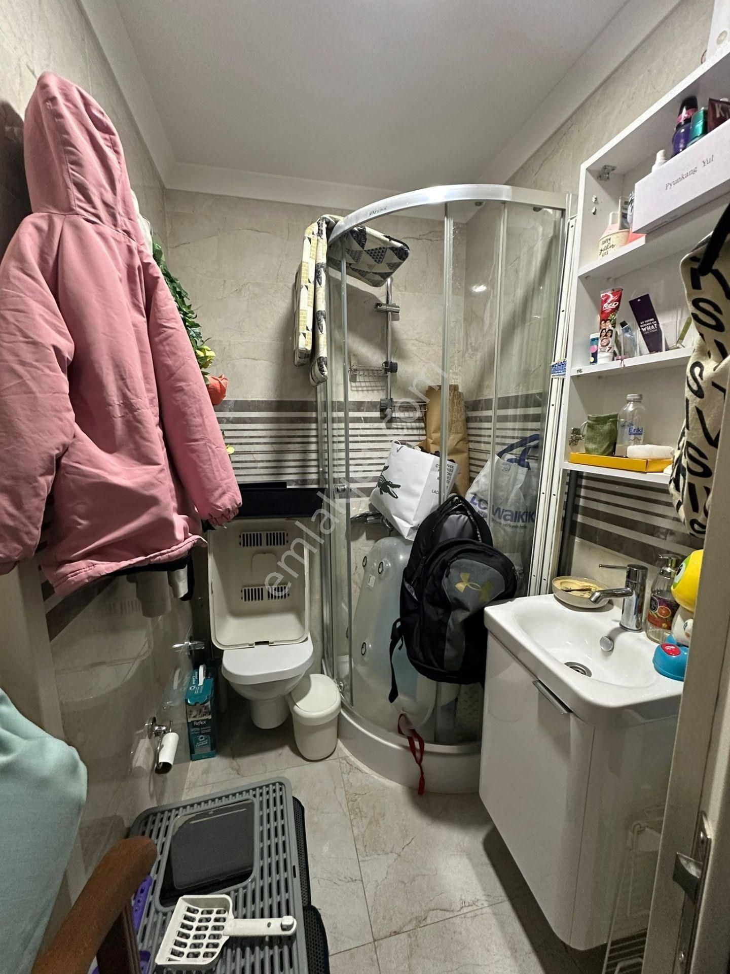 Caddebostan Sahil Plaj Yolunca Köşe Binada Balkonlu - Görsel 26