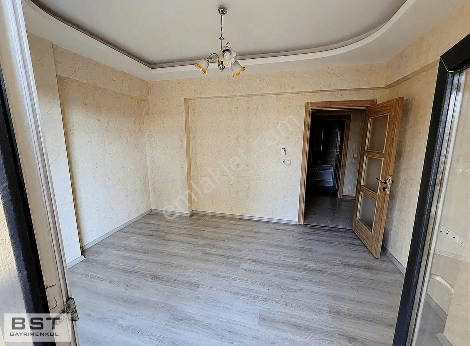 Şefikcan Hacıkaymak Mh Vialand'da Kiralık 3+1 Daire - Görsel 17