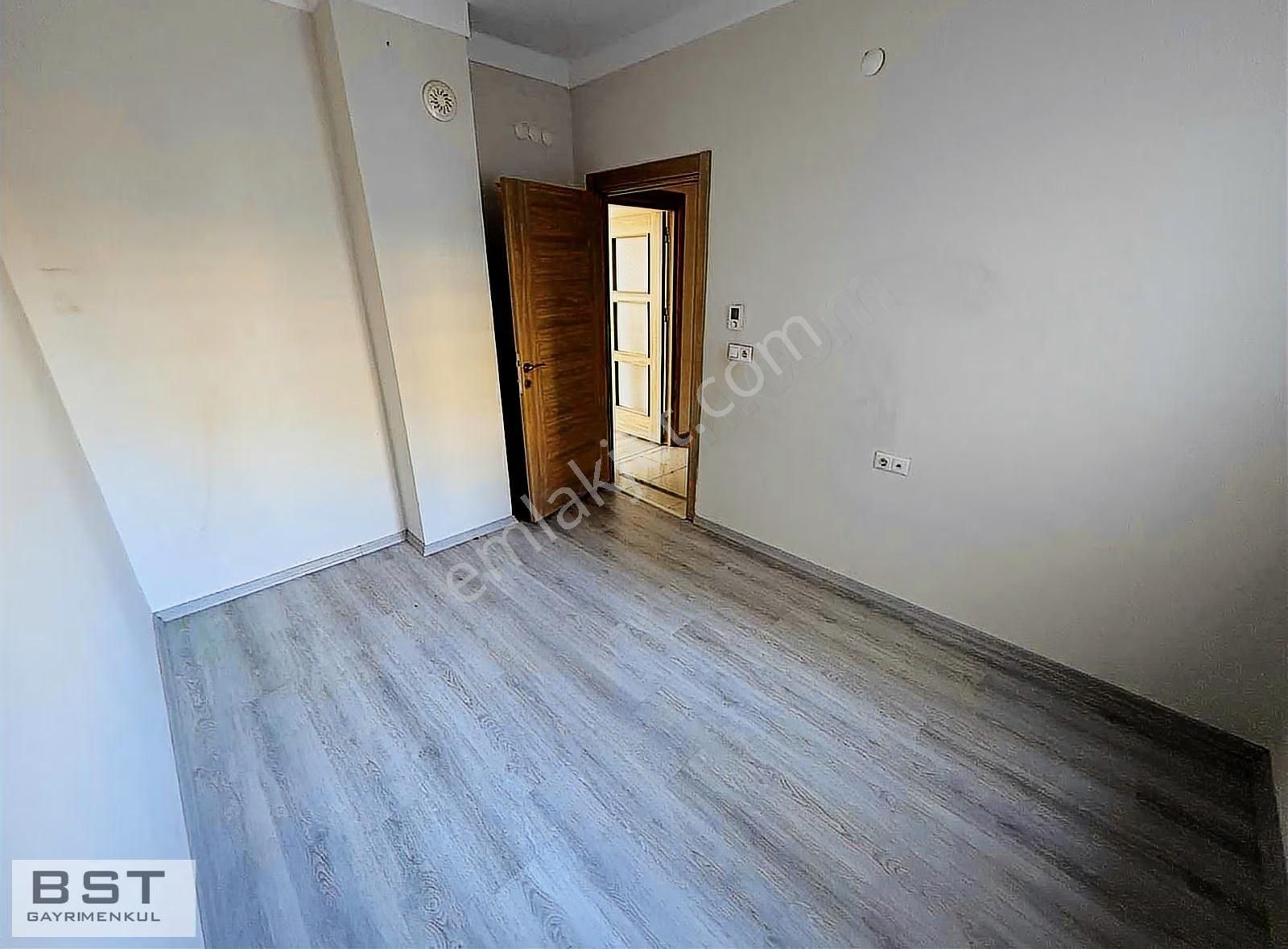 Şefikcan Hacıkaymak Mh Vialand'da Kiralık 3+1 Daire - Görsel 16