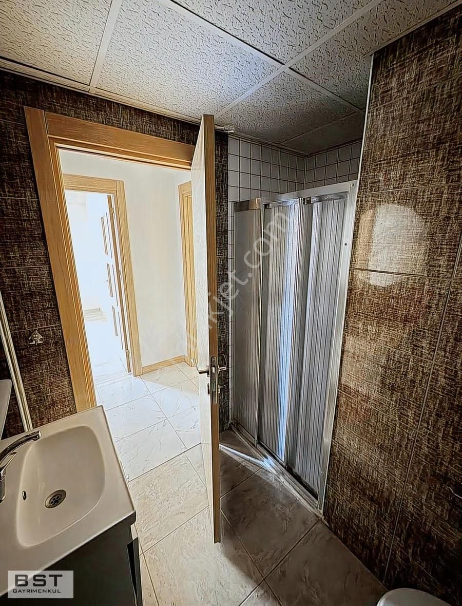 Şefikcan Hacıkaymak Mh Vialand'da Kiralık 3+1 Daire - Görsel 6