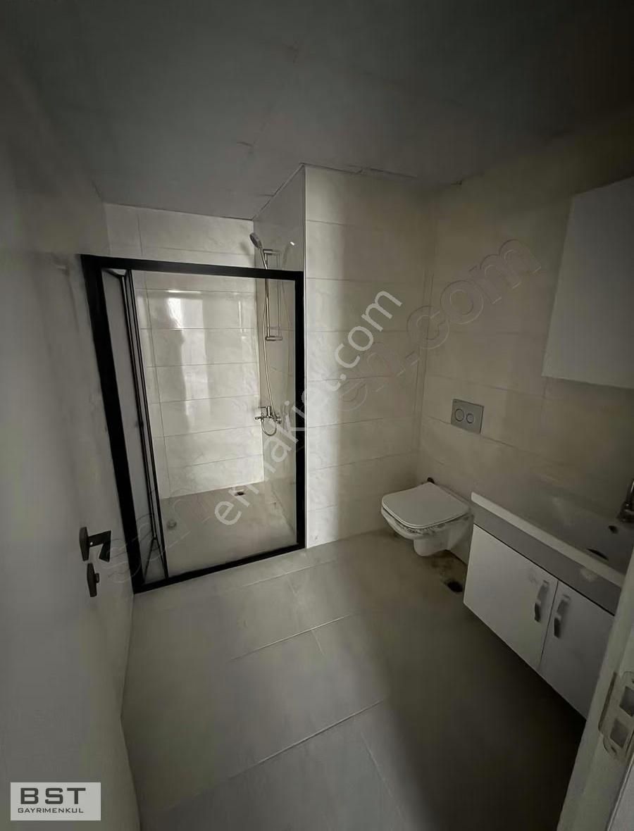 Erenler Mh Fetih Cd 100m Halı Saha Yanı 3 + 1 110 M2 Net - Görsel 29