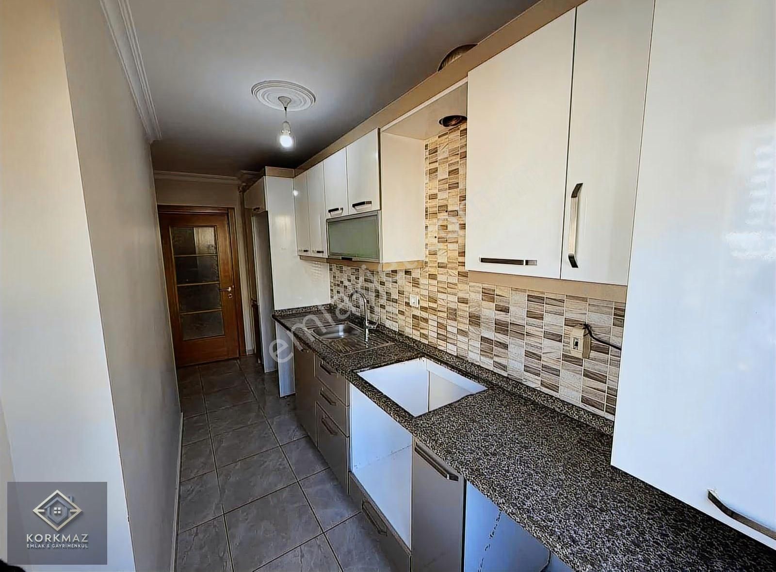 Kağıthane Çağlayan Mah Mükemmel Konumda 2+1 Ara Kat Daire - Görsel 6