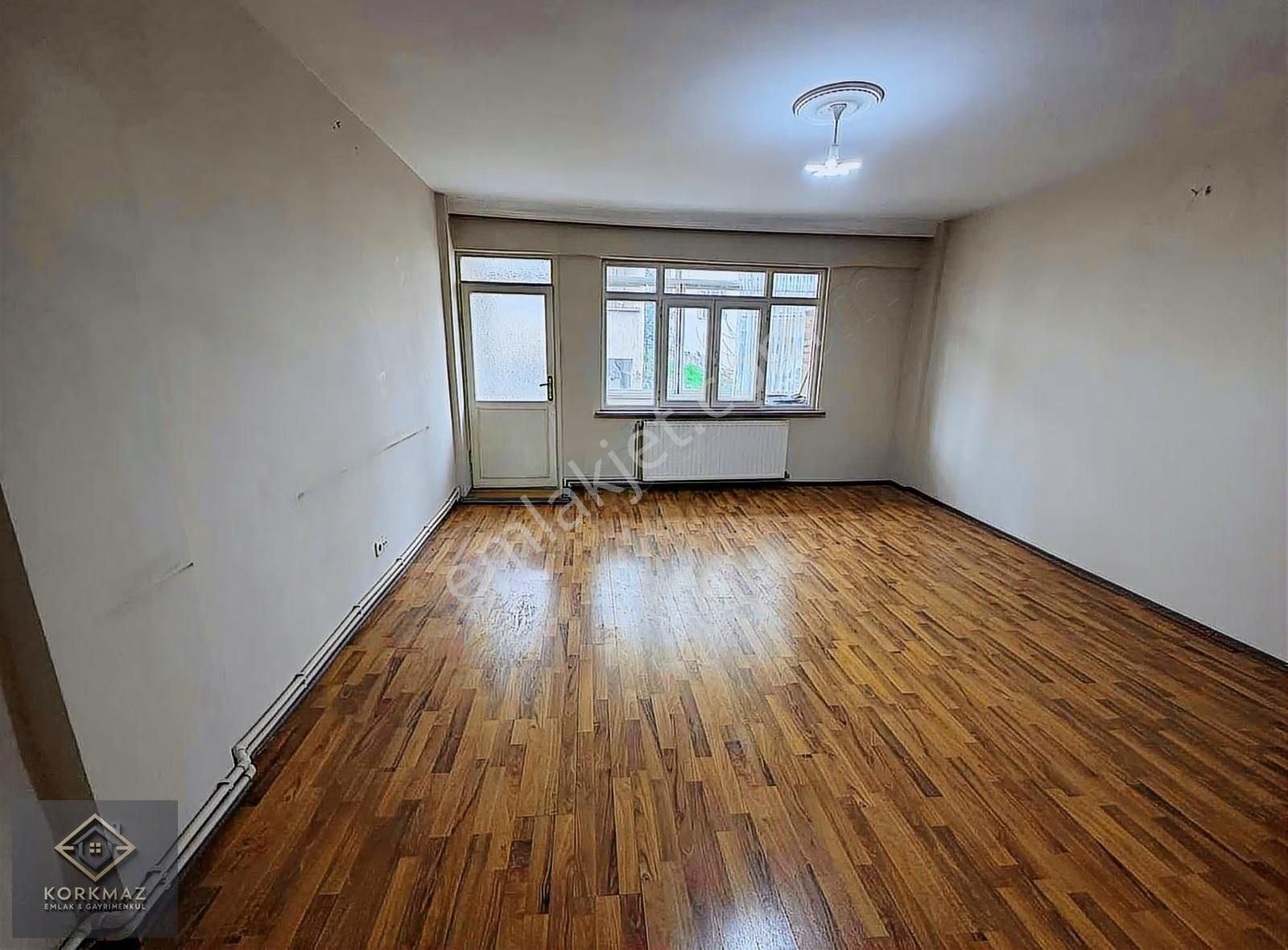 Kağıthane Harmantepe Mah Oturmaya Hazır 1+1 Ara Kat Daire