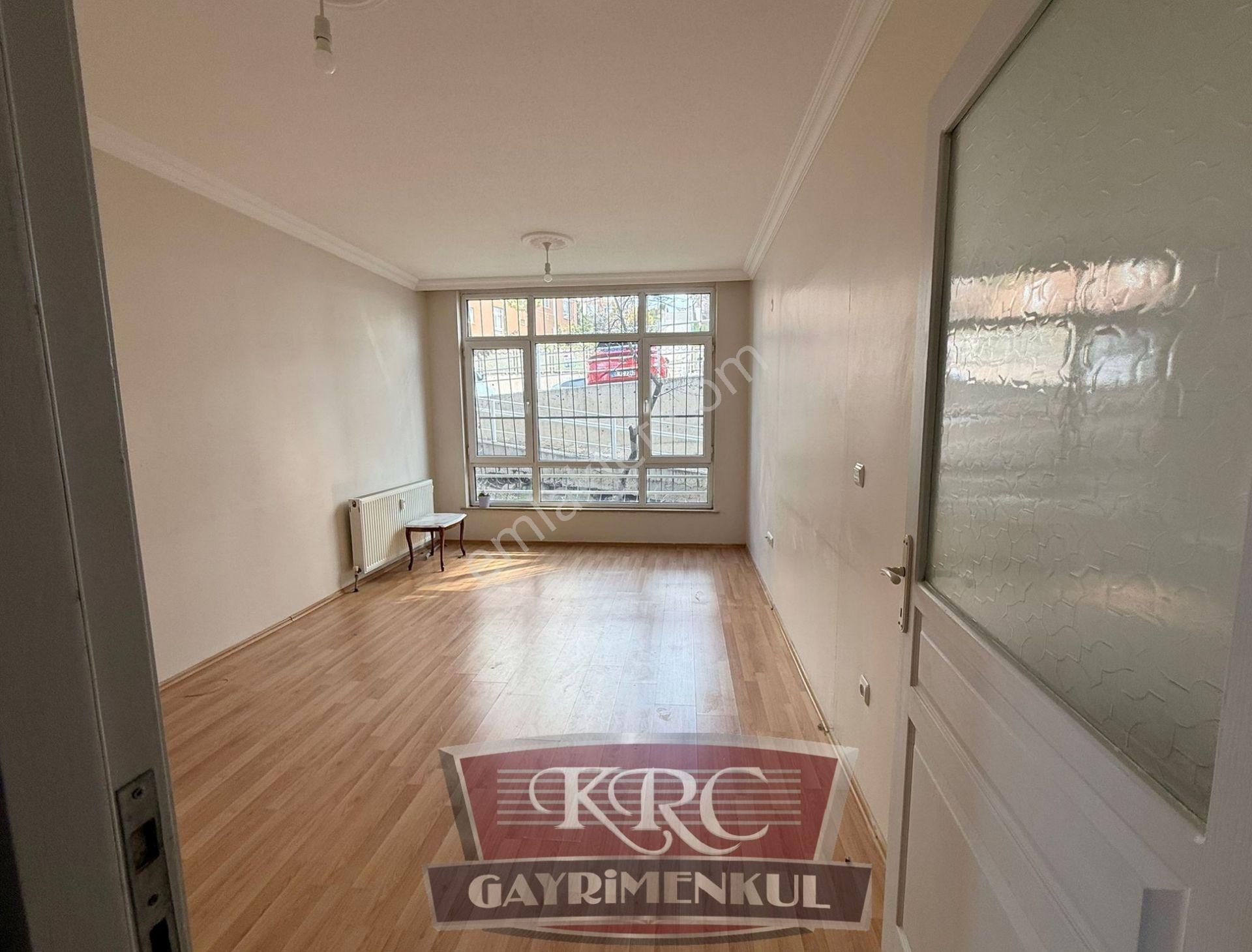 Krc'den Esentepe Toki Bloklarında Satılık 2+1 Daire