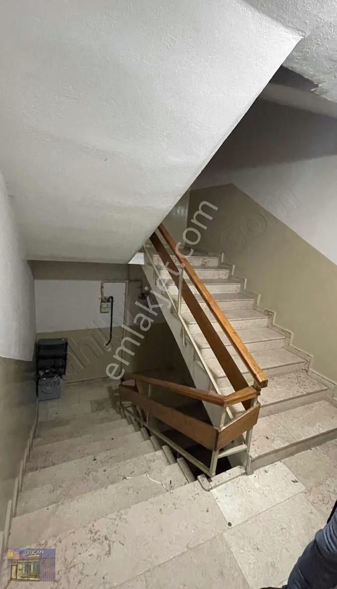 İnegöl Merkezde Kiralık 3+1 160m Cadde Üstü Arakat Daire - Görsel 9