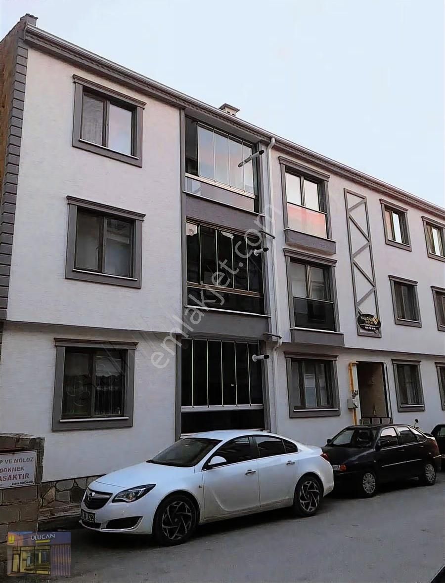 Ulucan'dan İnegöl Orhaniye Mahallesinde Kiralık 2+1 Daire