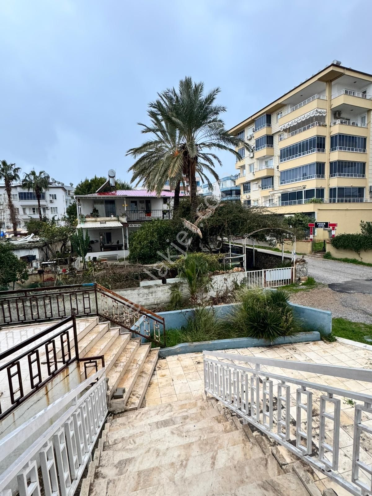 Anamur İskele Mahallesi Mamure Apartmanı Satılık 2. Kat 3+1 Yazlık+kışlık Daire - Görsel 16