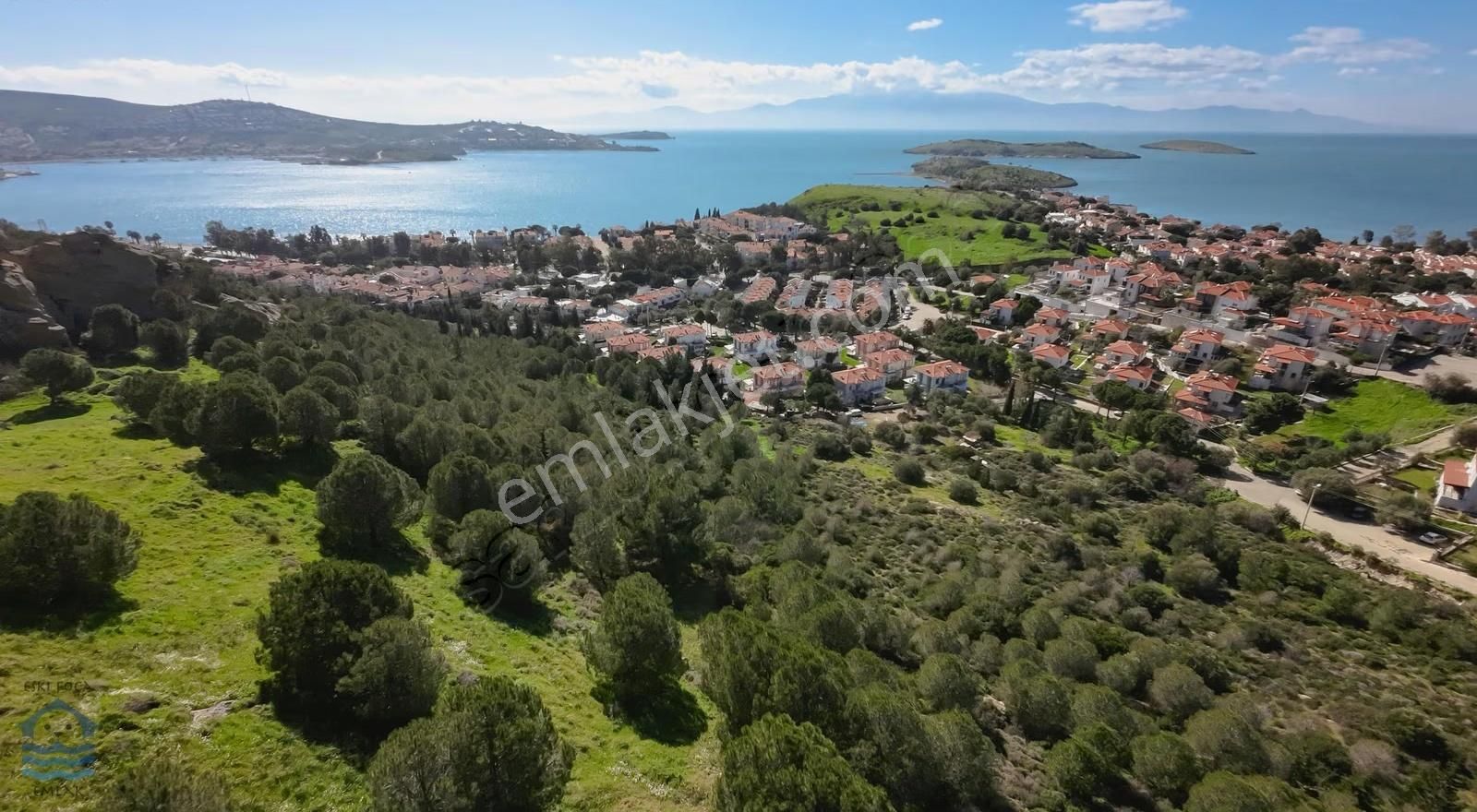 Eski Foça Merkezde Satılık Tarla Deniz Manzaralı, Yola Cepheli - Görsel 15