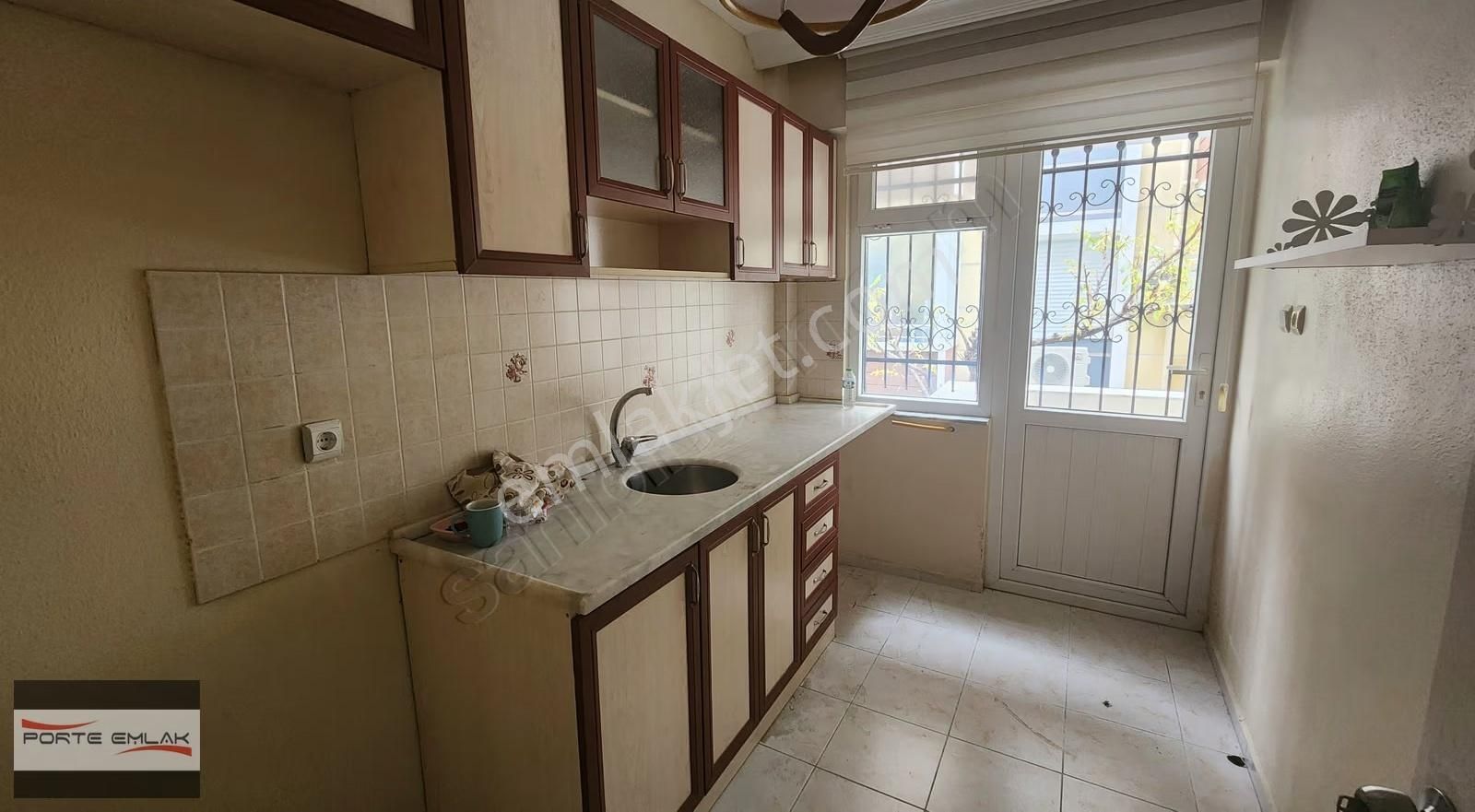 Pazar Pazarında Kiralık Giriş Kat 2+1 Daire - Görsel 16