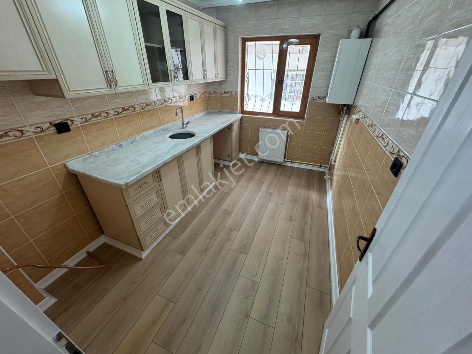 Mareşal Çakmak Mh'de Masrafsız Satılık 3+1 Yüksek Giriş Daire - Görsel 4