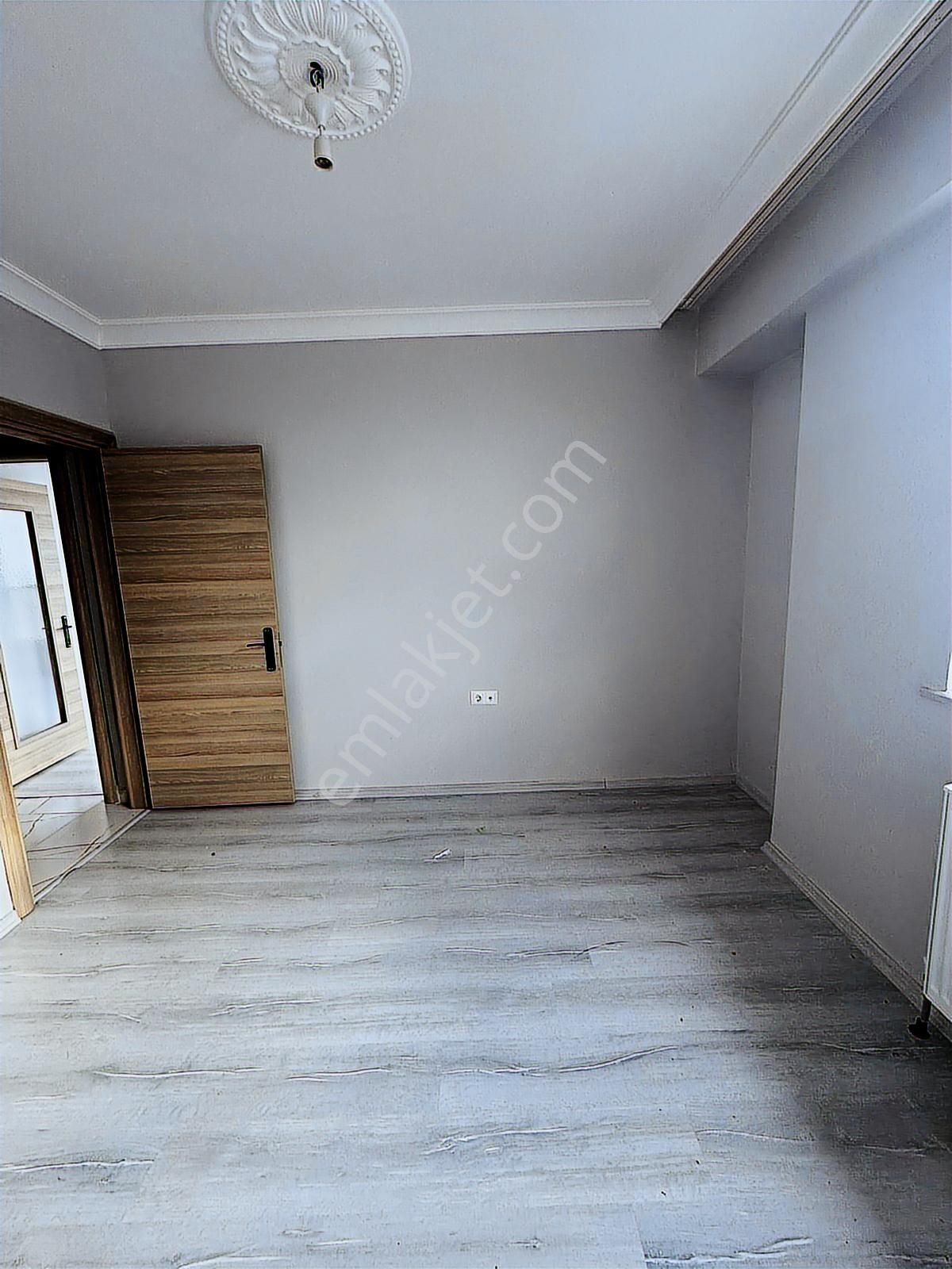 Mavi Emlaktan 100.yıl Mah. Tel Örgü Boyunda 2+1 Kiralık Daire - Görsel 18