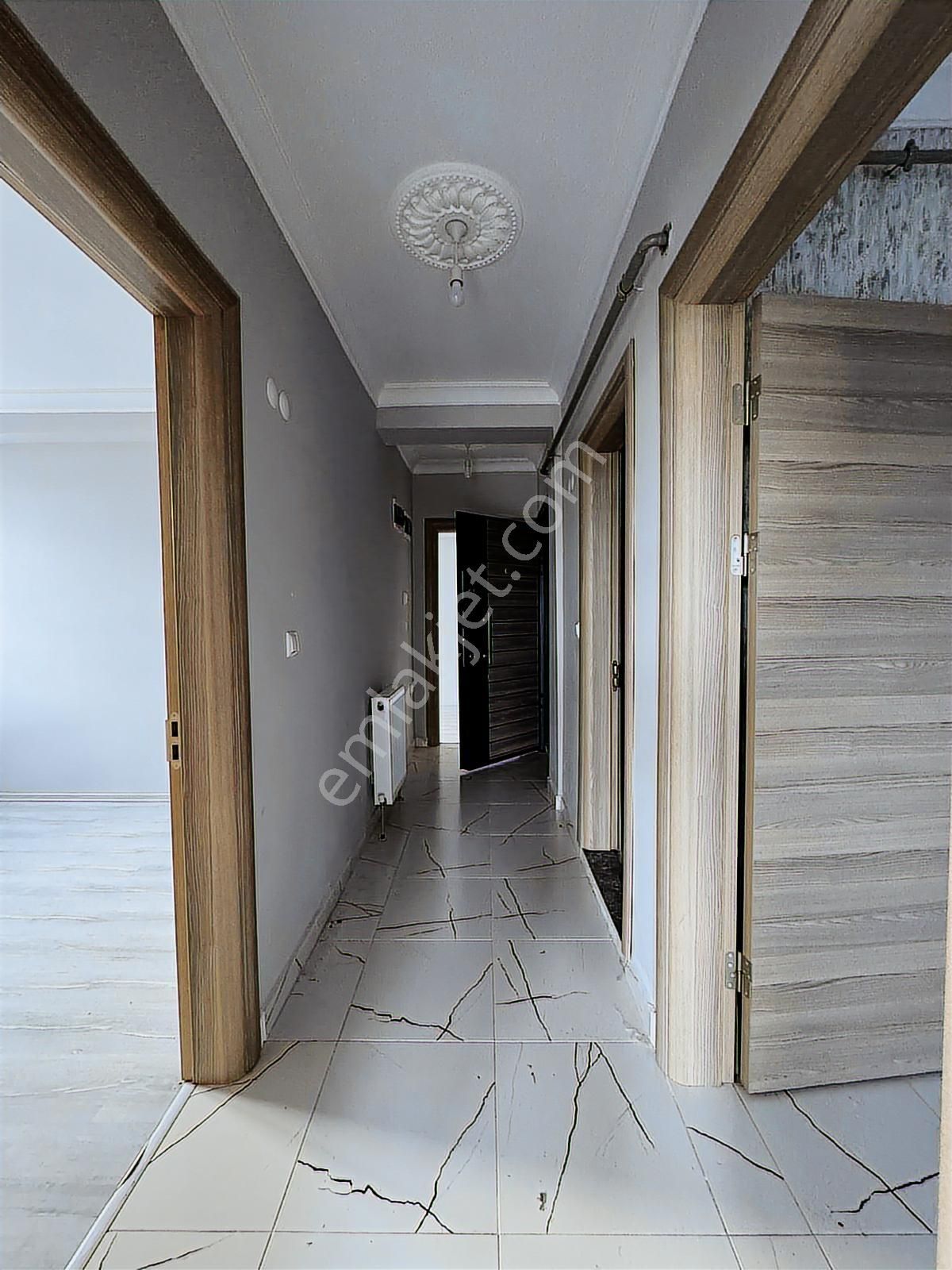 Mavi Emlaktan 100.yıl Mah. Tel Örgü Boyunda 2+1 Kiralık Daire - Görsel 19