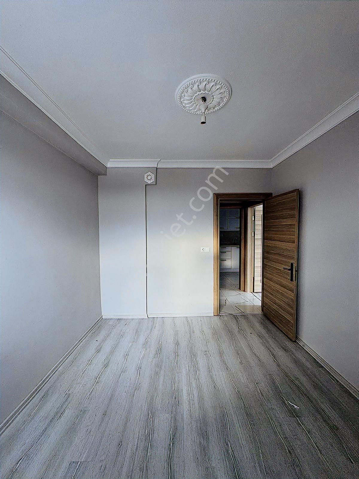 Mavi Emlaktan 100.yıl Mah. Tel Örgü Boyunda 2+1 Kiralık Daire - Görsel 12