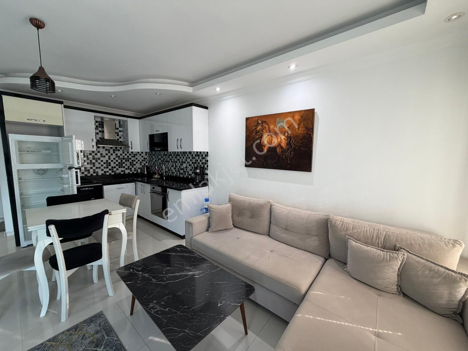 Alanya Dinek'te Kiralık 1+1 Eşyalı Aktiviteli Daire - Görsel 4