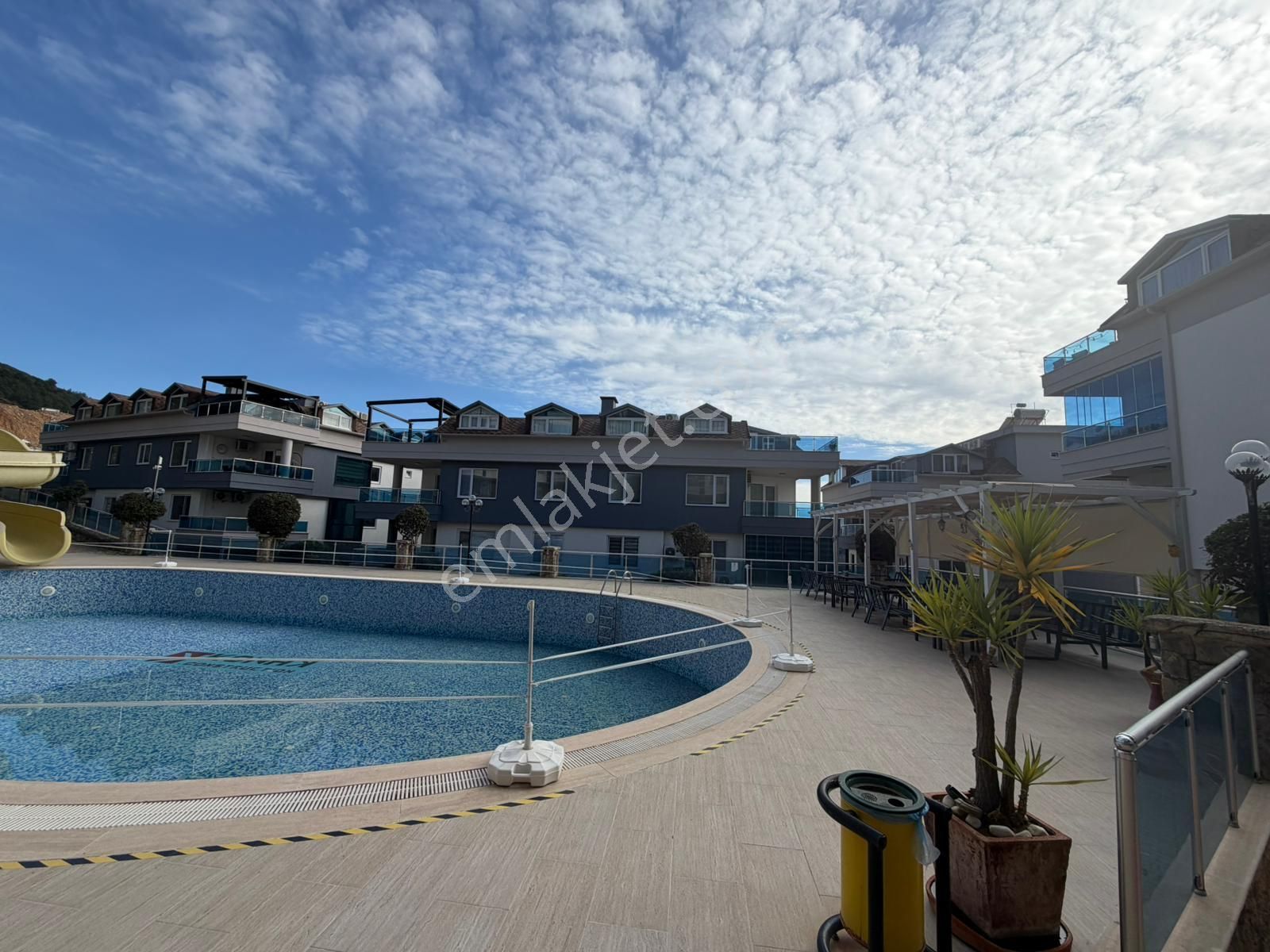 Alanya Dinek'te Kiralık 1+1 Eşyalı Aktiviteli Daire - Görsel 11