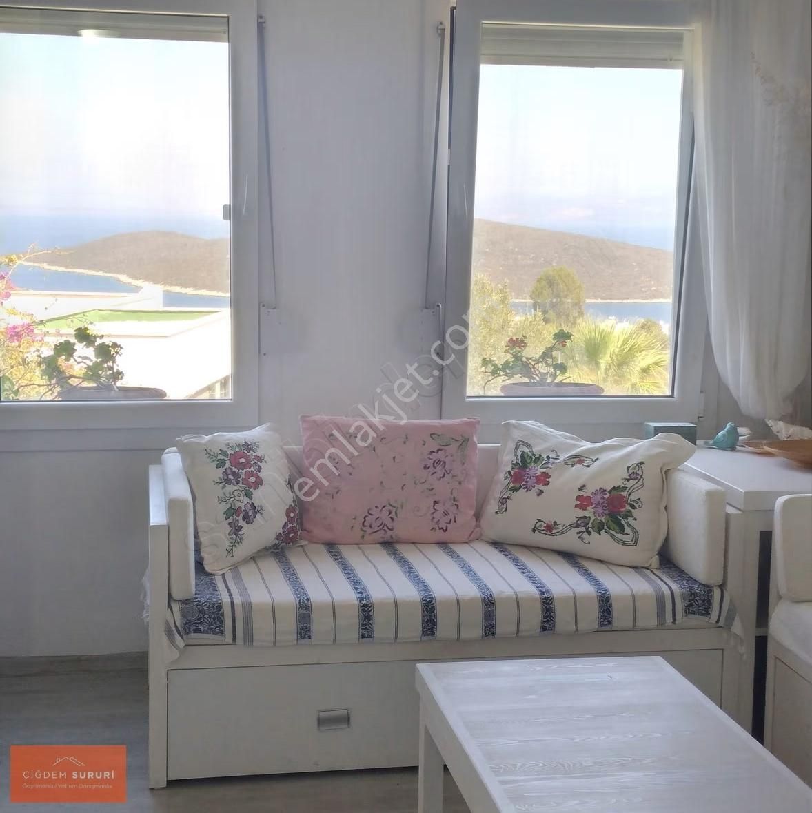 Bodrum Hekimköy Sitesinde 2+1 Geniş Bahçeli Manzaralı Müstakil - Görsel 4