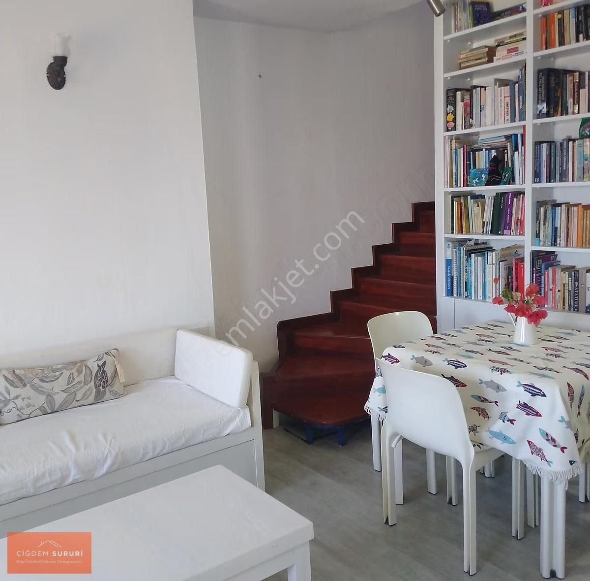 Bodrum Hekimköy Sitesinde 2+1 Geniş Bahçeli Manzaralı Müstakil - Görsel 2