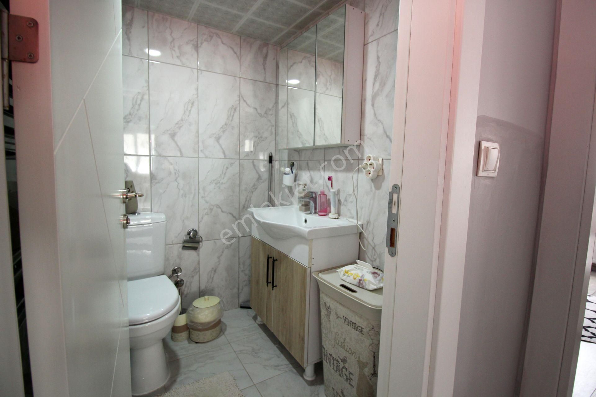 Emre Emlak'tan Süvaride Full Genç Bina'da Ön Cephe Köşe Cephe 2+1 Satılık Daire - Görsel 23