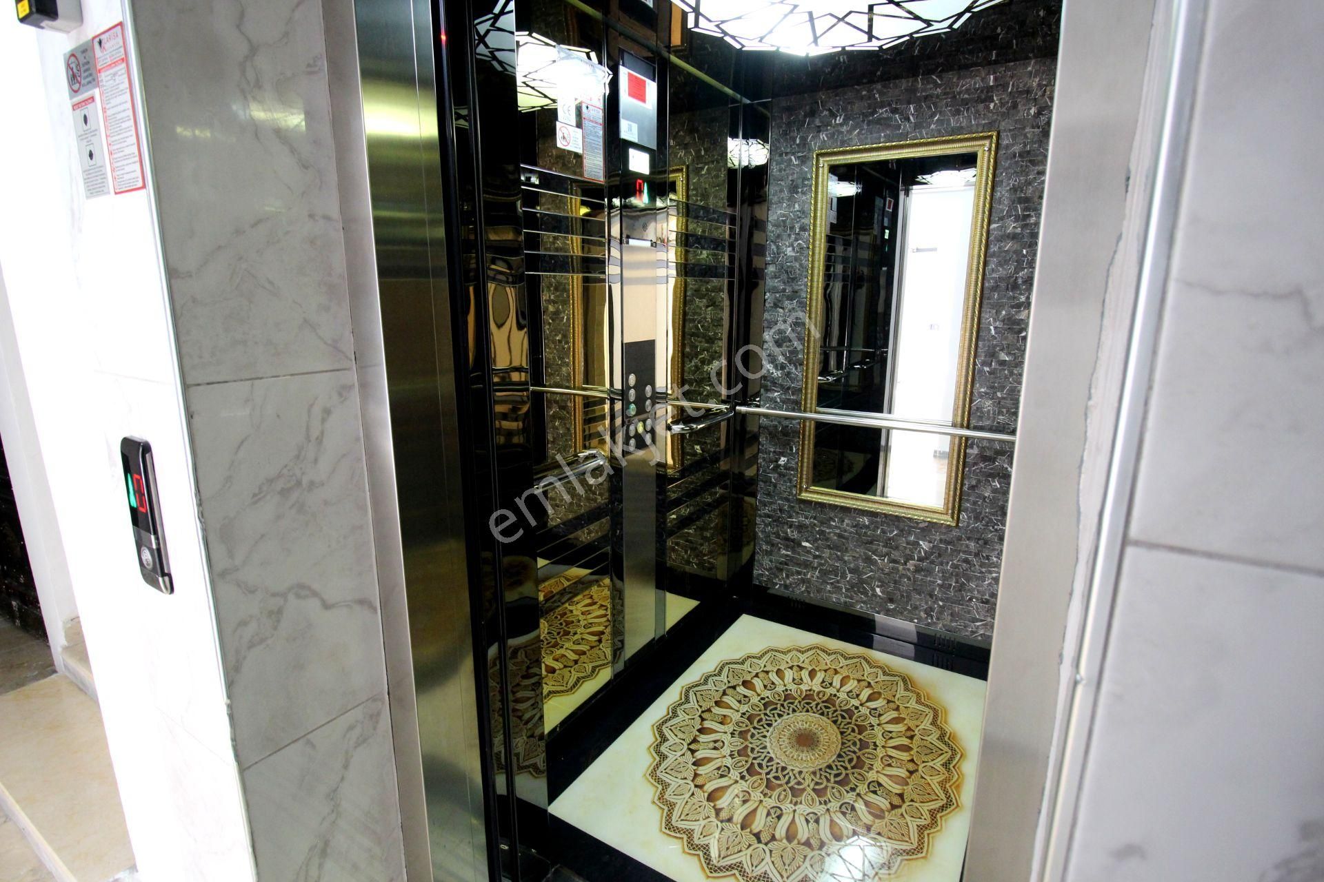 Emre Emlak'tan Süvaride Full Genç Bina'da Ön Cephe Köşe Cephe 2+1 Satılık Daire - Görsel 30