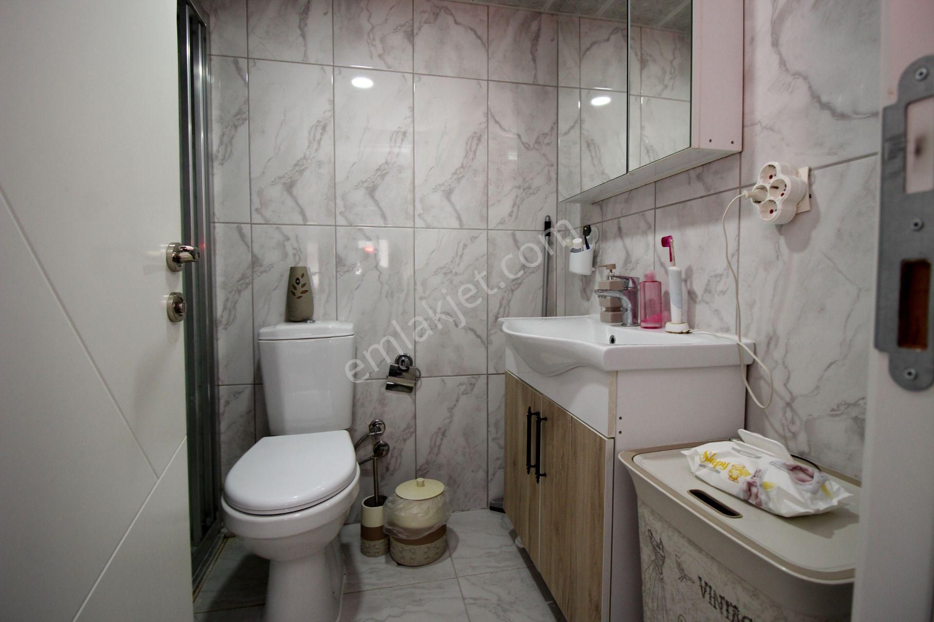 Emre Emlak'tan Süvaride Full Genç Bina'da Ön Cephe Köşe Cephe 2+1 Satılık Daire - Görsel 22