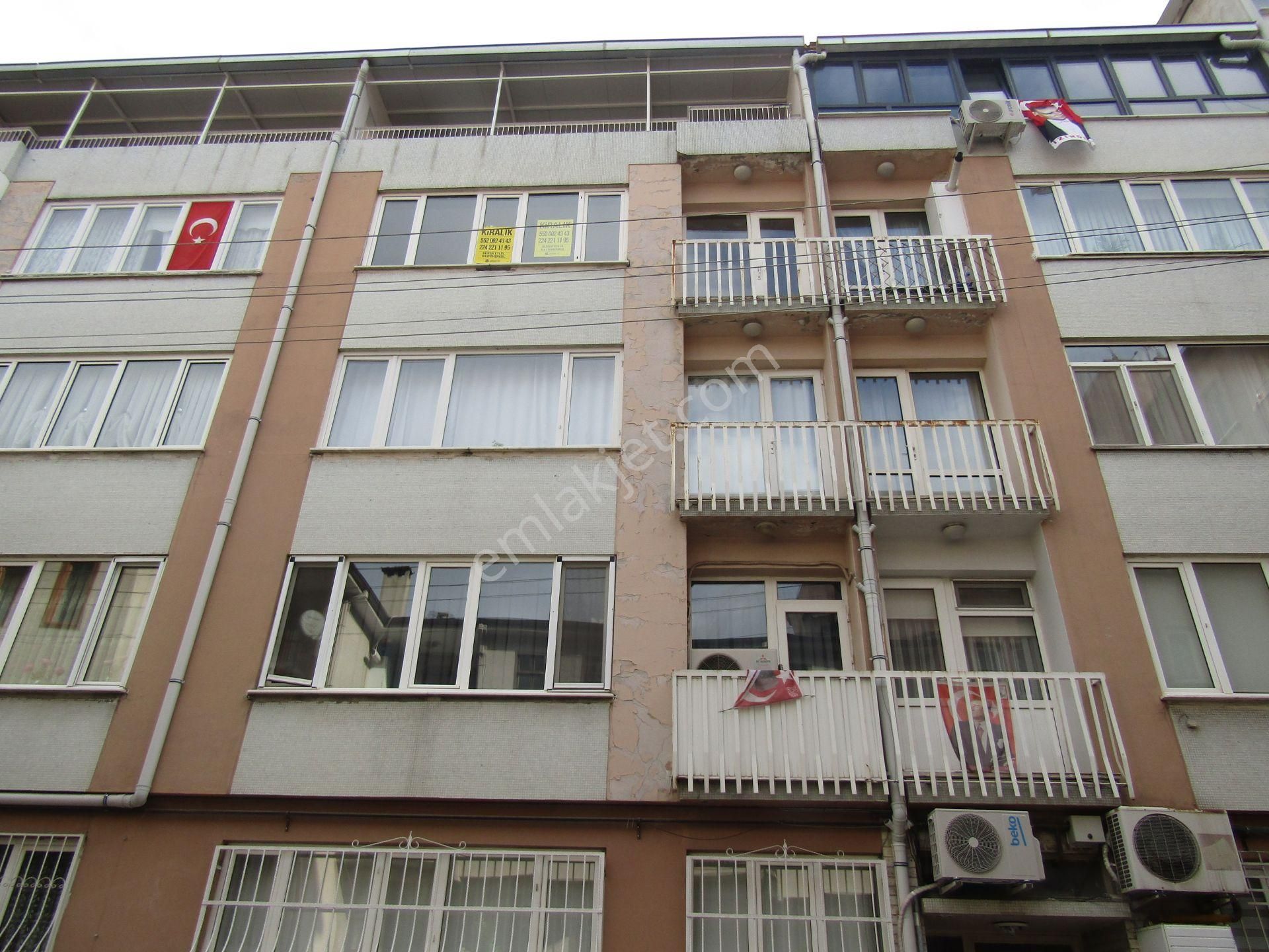 Heykel 3+1 130m2 3.arakat Manzaralı Kiralık Daire 20bintl