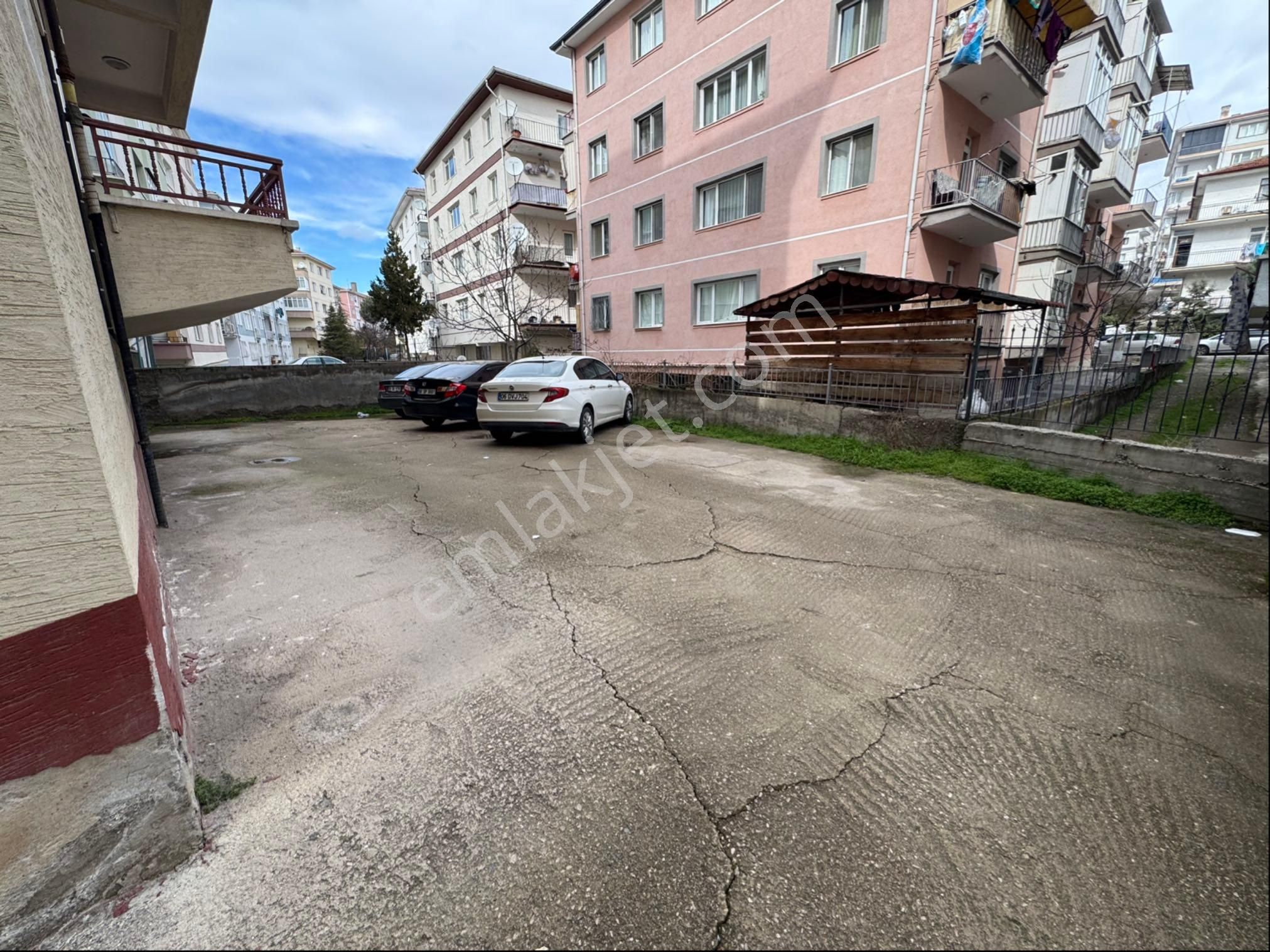 Mareşal Çakmak Mh'de Ebevyn Banyolu Asansörlü 3+1 Satılık Daire - Görsel 35