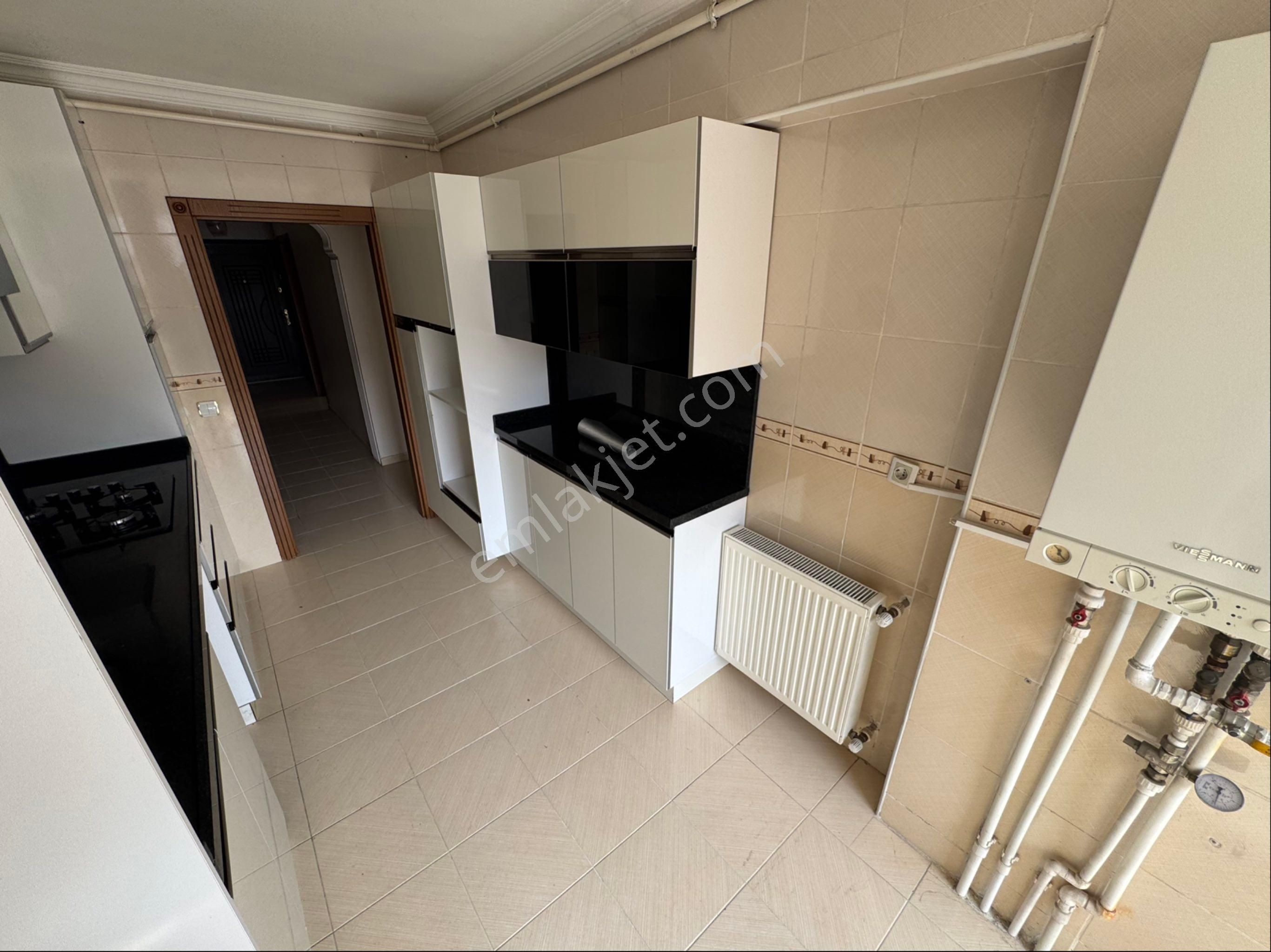 Mareşal Çakmak Mh'de Ebevyn Banyolu Asansörlü 3+1 Satılık Daire - Görsel 6