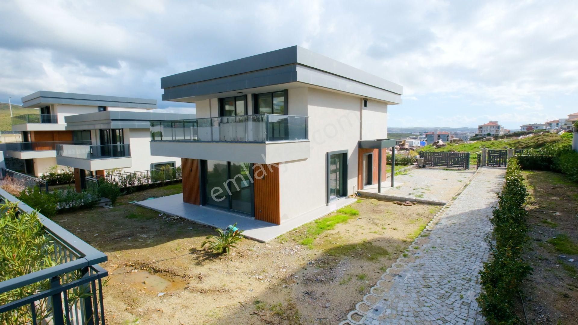 Sseferihisar'da Prestijli Ve Konforlu Satılık Müstakil Lüks Villa - Görsel 26