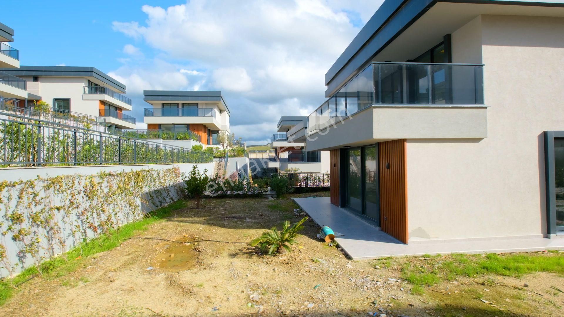 Sseferihisar'da Prestijli Ve Konforlu Satılık Müstakil Lüks Villa - Görsel 25