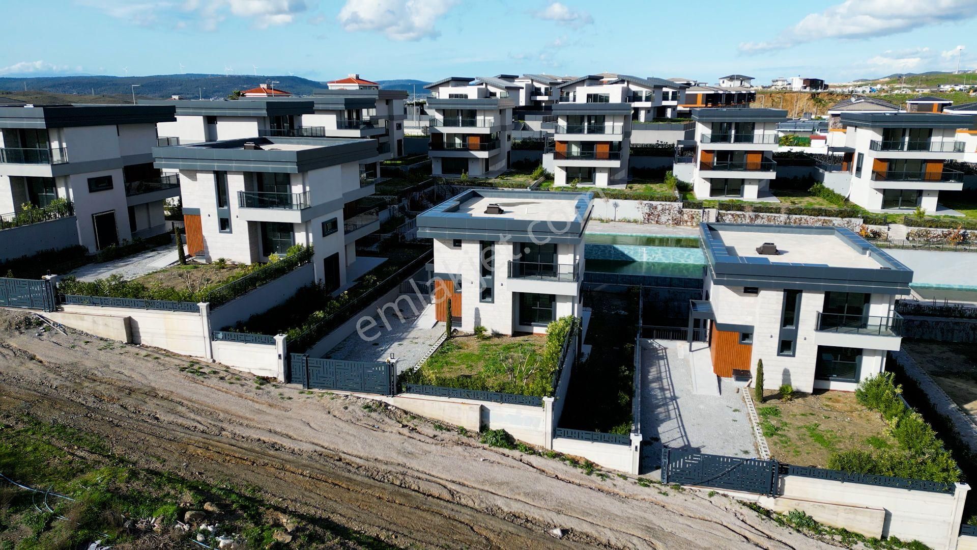 Sseferihisar'da Prestijli Ve Konforlu Satılık Müstakil Lüks Villa - Görsel 7
