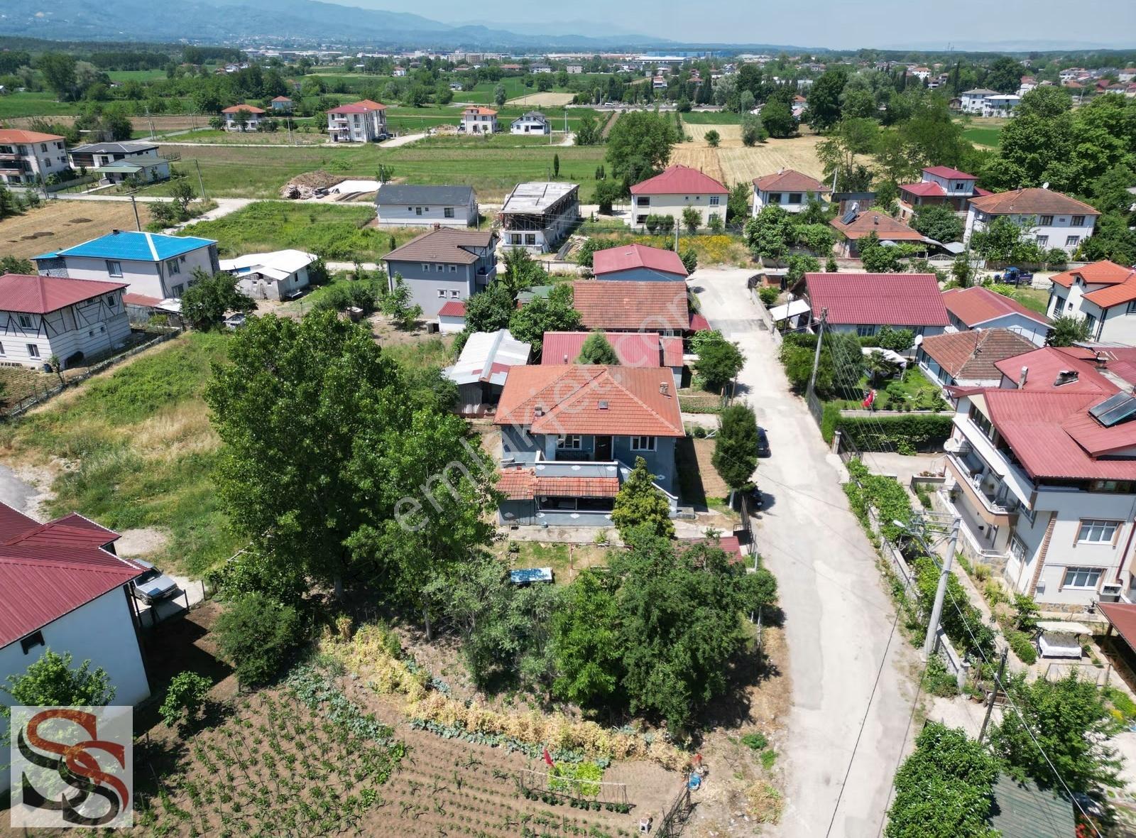Akyazı Muhteşem Konumda 452 M² Arsa İçinde 2 Katlı Müstakil Ev - Görsel 7