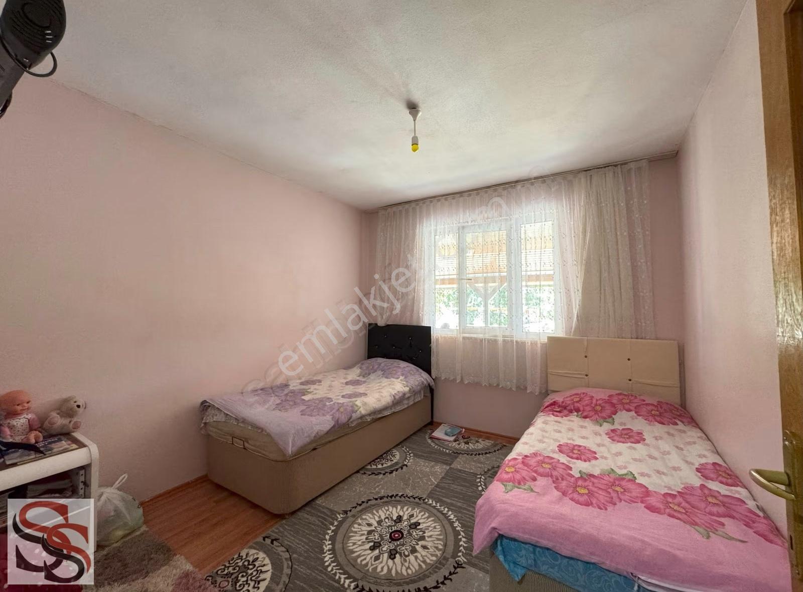 Akyazı Muhteşem Konumda 452 M² Arsa İçinde 2 Katlı Müstakil Ev - Görsel 5
