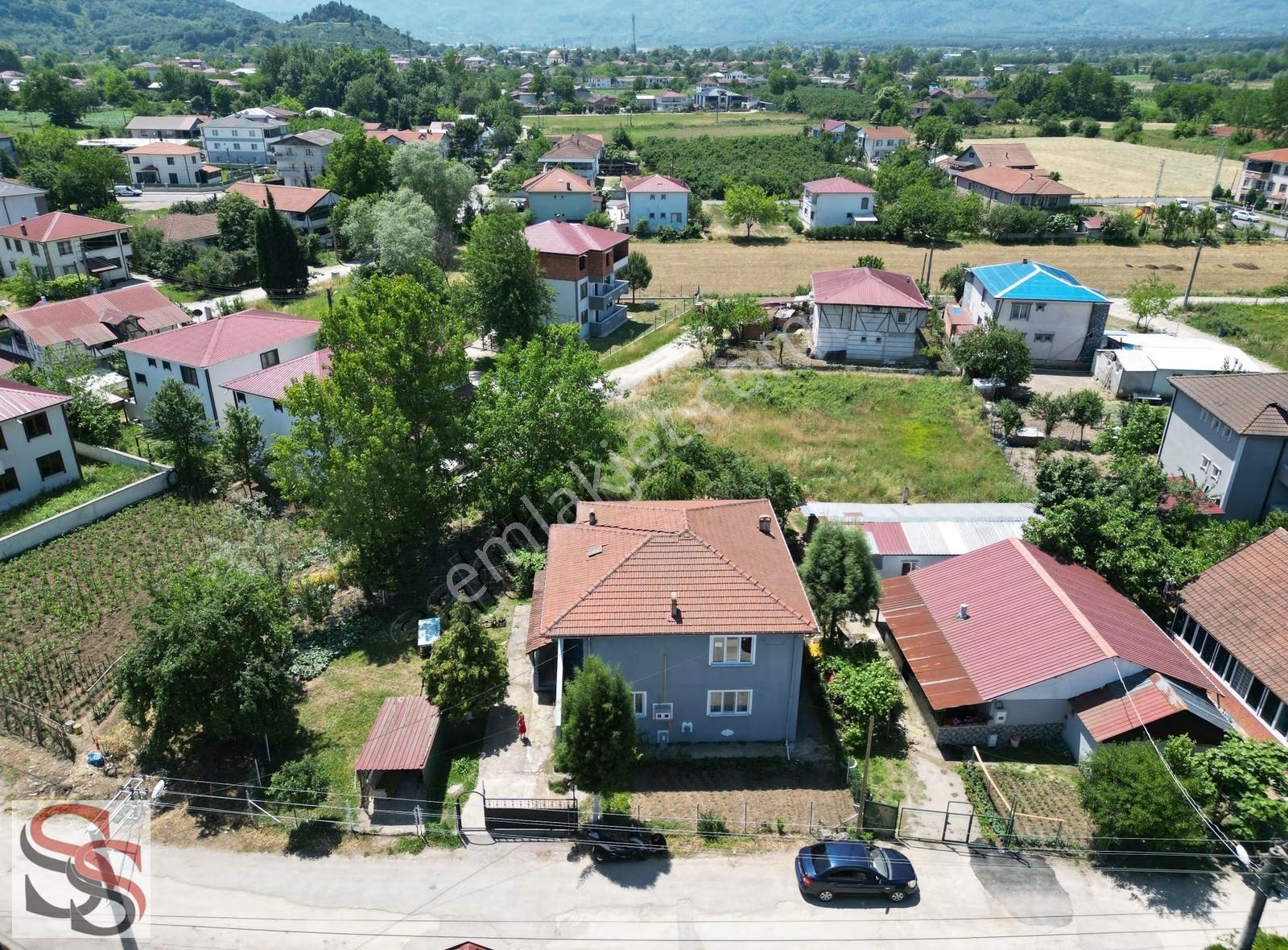Akyazı Muhteşem Konumda 452 M² Arsa İçinde 2 Katlı Müstakil Ev - Görsel 33