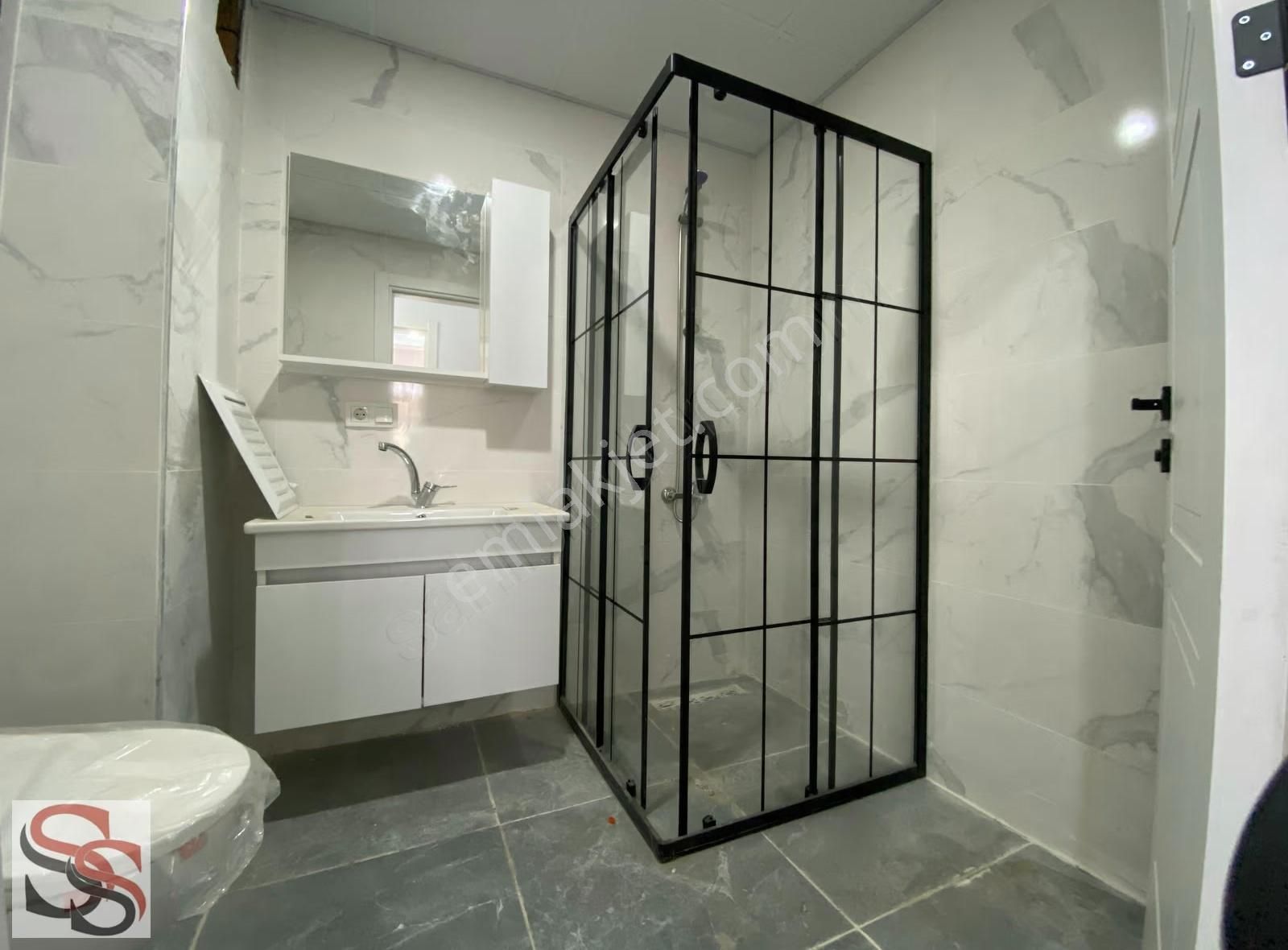 Arifiye Neviye 3. Kat 210 M² Teraslı 3+1 Kullanışlı Sıfır Daire - Görsel 2