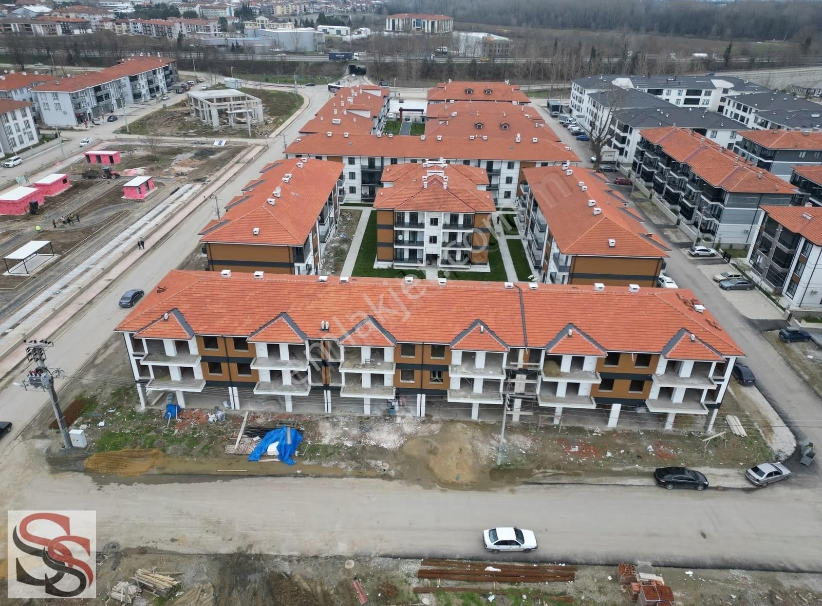 Arifiye Fatih Mah. Site İçerisinde Lüks Geniş 2+1 Satılık Daire - Görsel 21