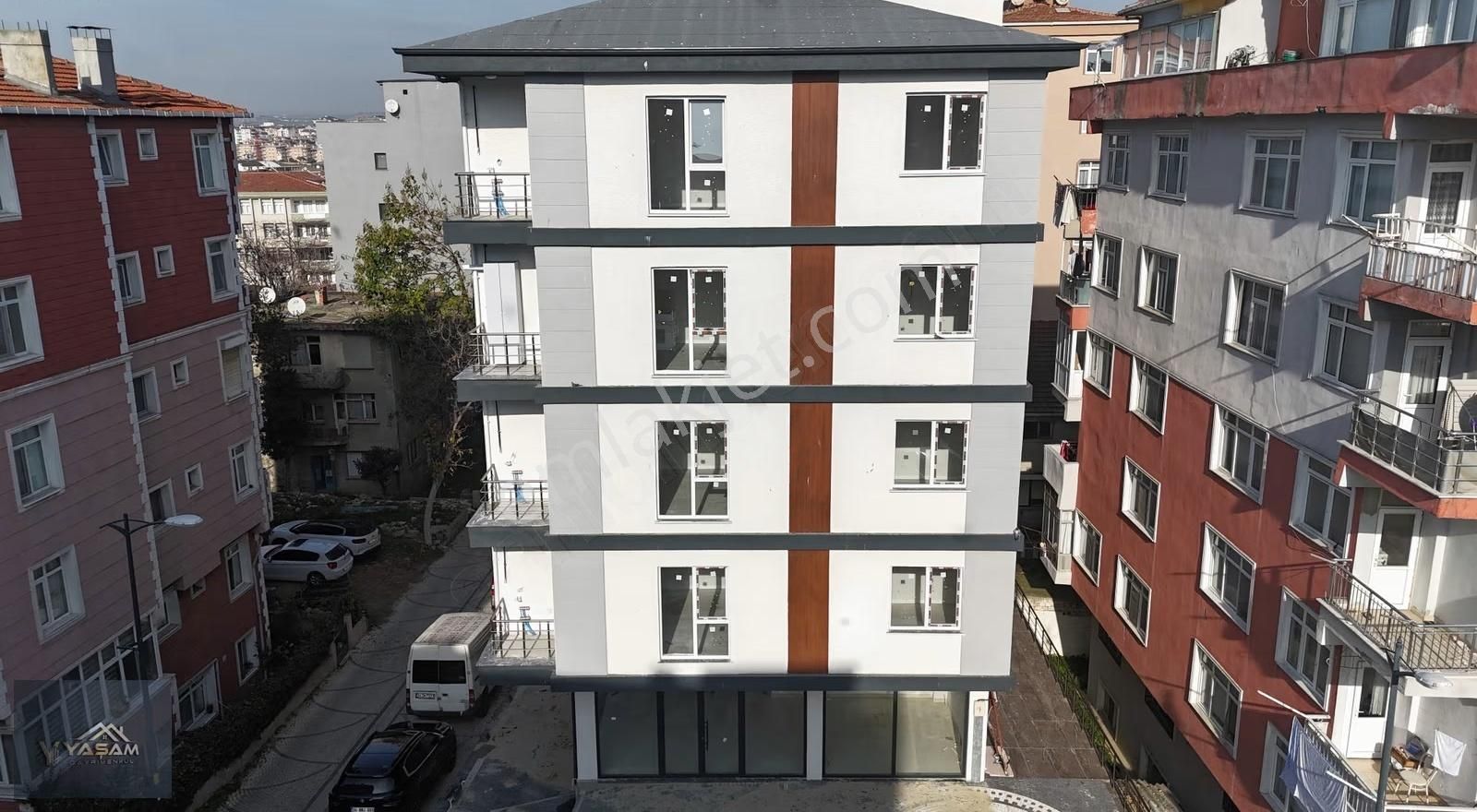 Merkezde | Avukatlık, Diş Kliniği Ve Ofis Kullanımına Uygun 2+1 - Görsel 10